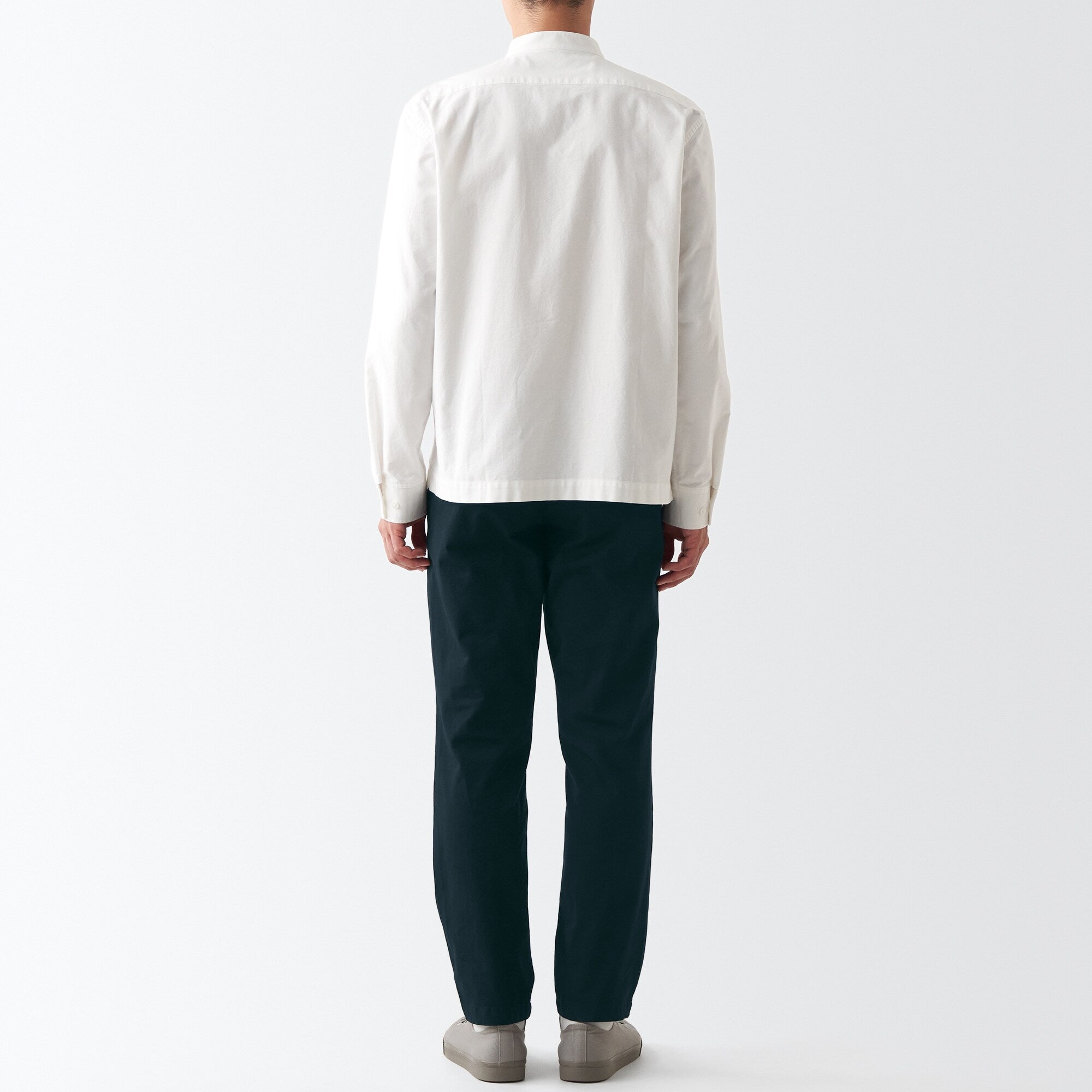 Men's 4-Way Stretch Chino Slim Pants (L30)