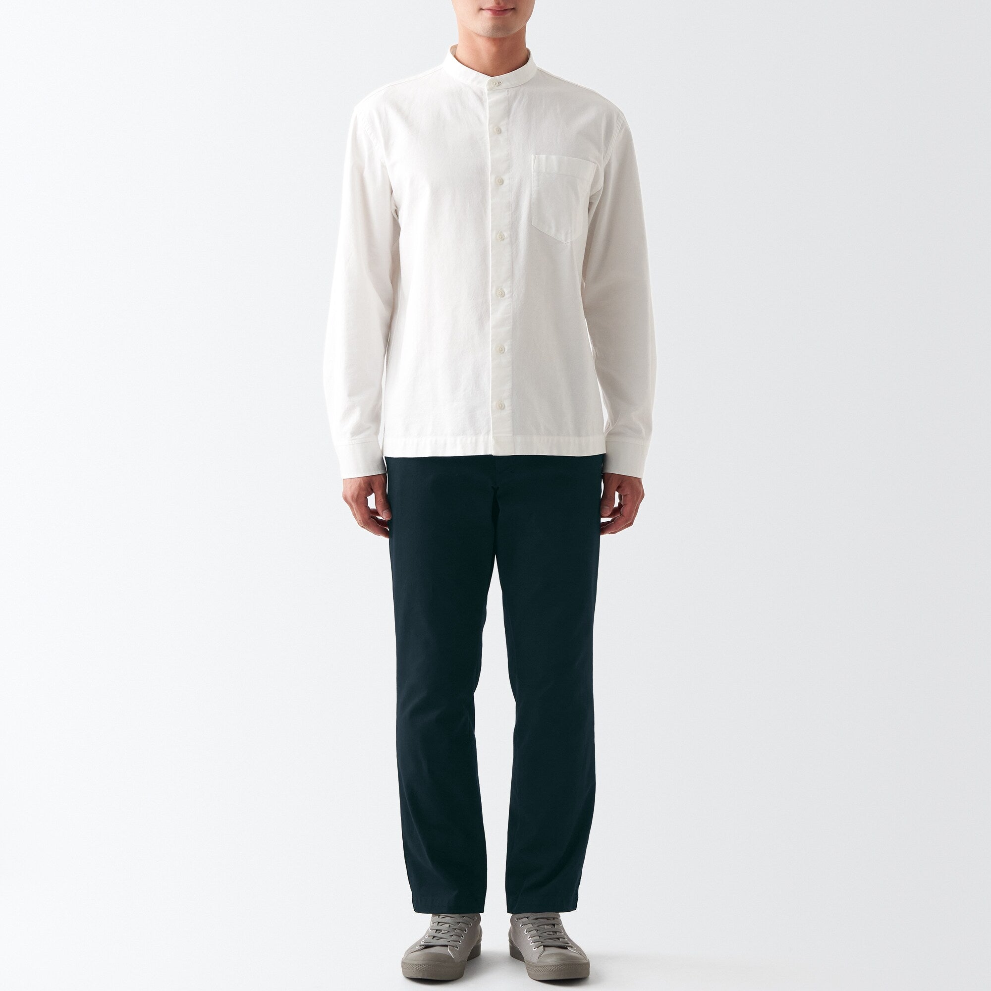 Men's 4-Way Stretch Chino Slim Pants (L30)