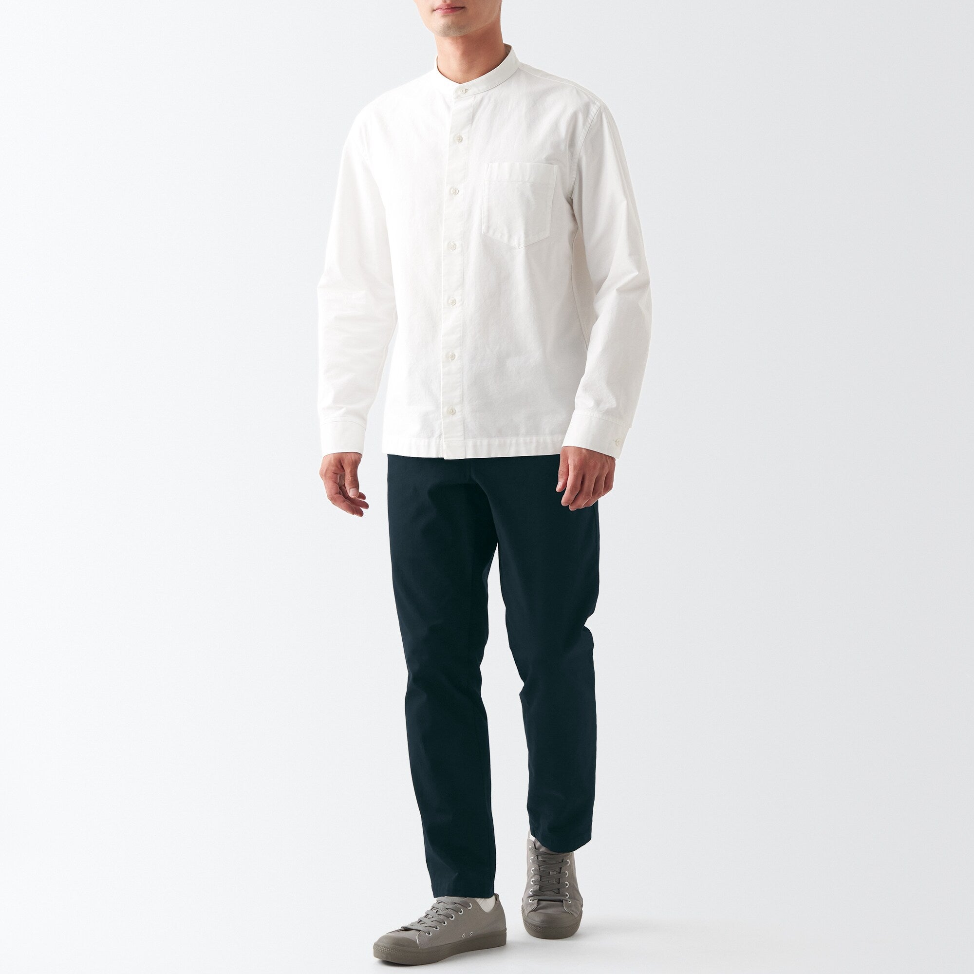 Men's 4-Way Stretch Chino Slim Pants (L30)