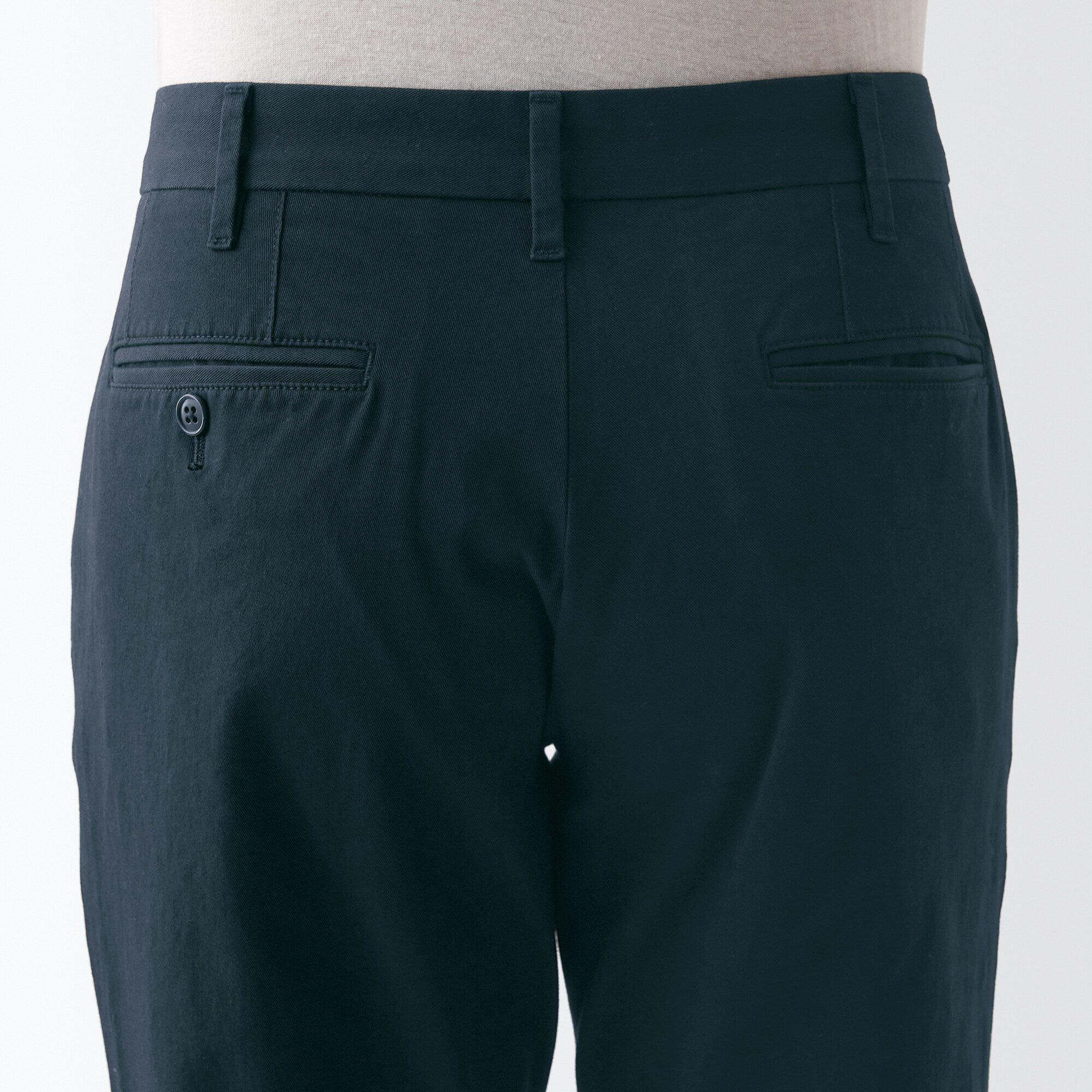 Men's 4-Way Stretch Chino Slim Pants (L30)