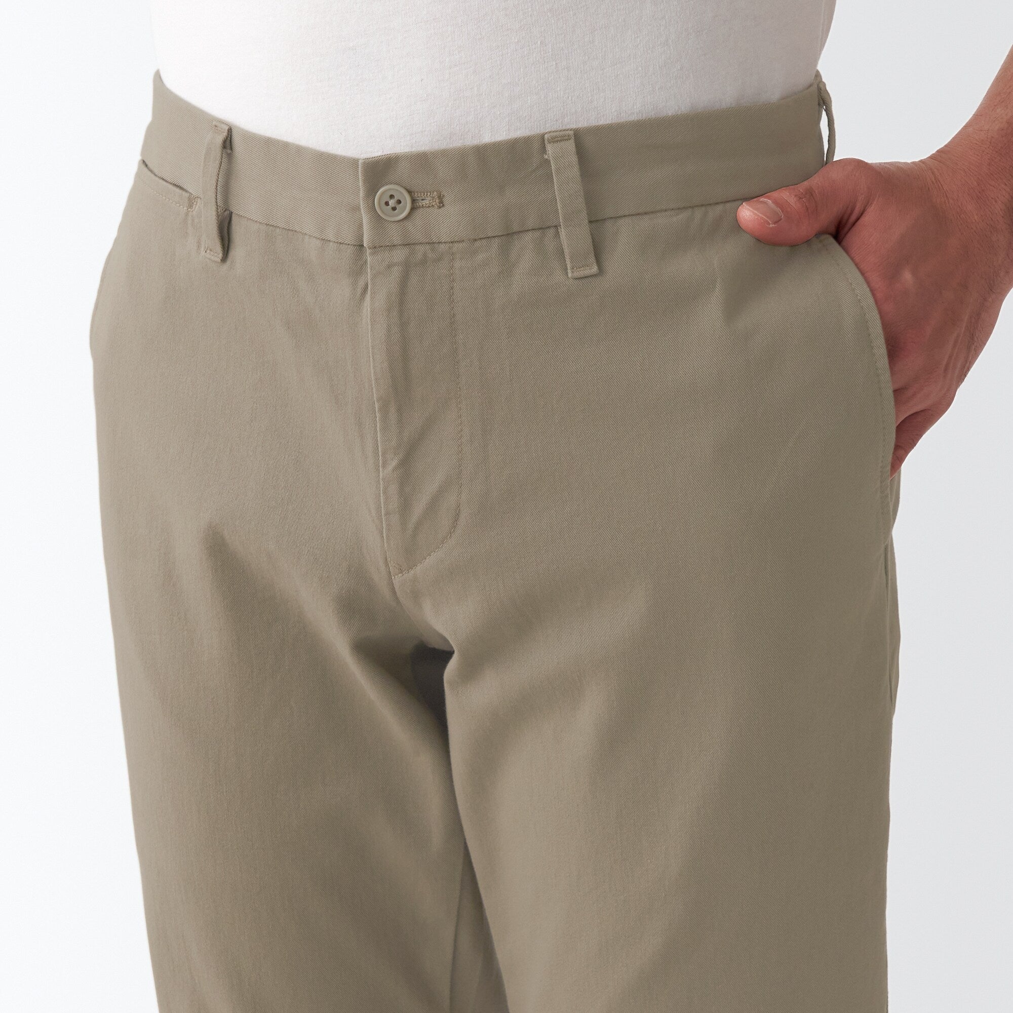Men's 4-Way Stretch Chino Slim Pants (L30)