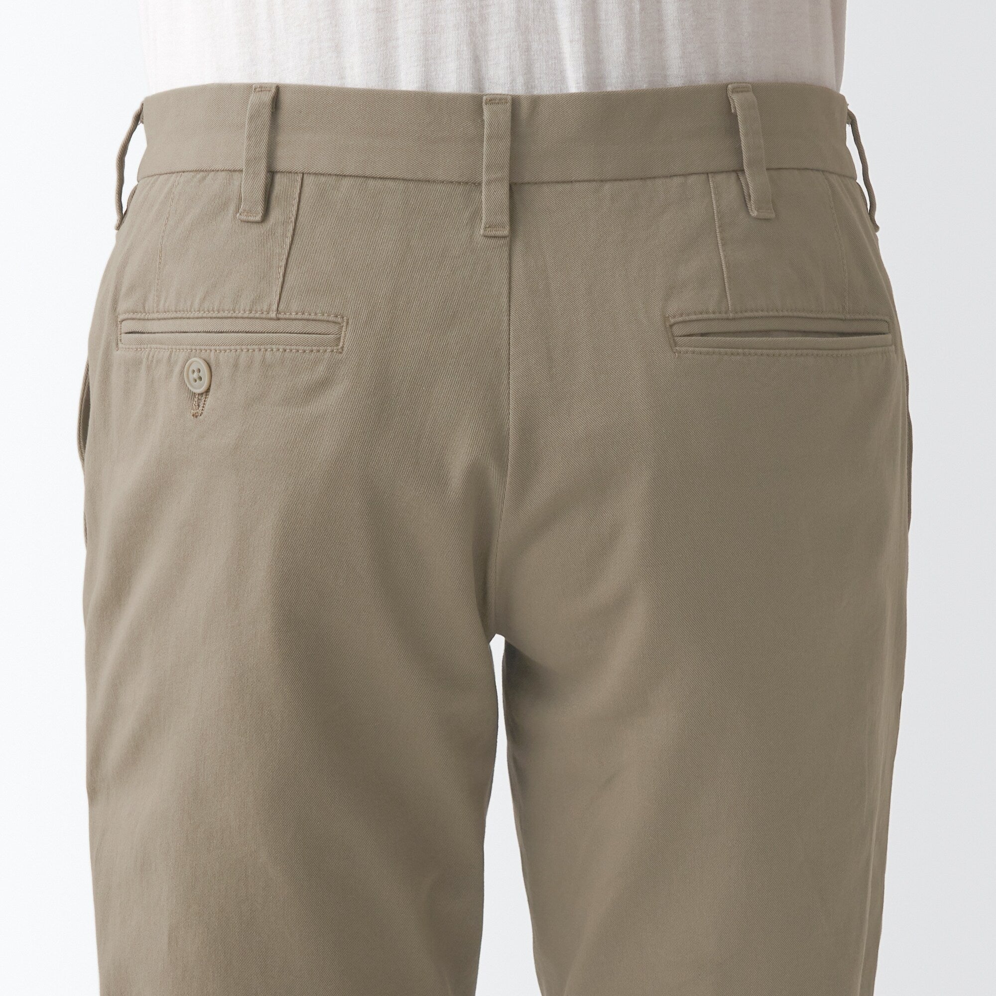 Men's 4-Way Stretch Chino Slim Pants (L30)