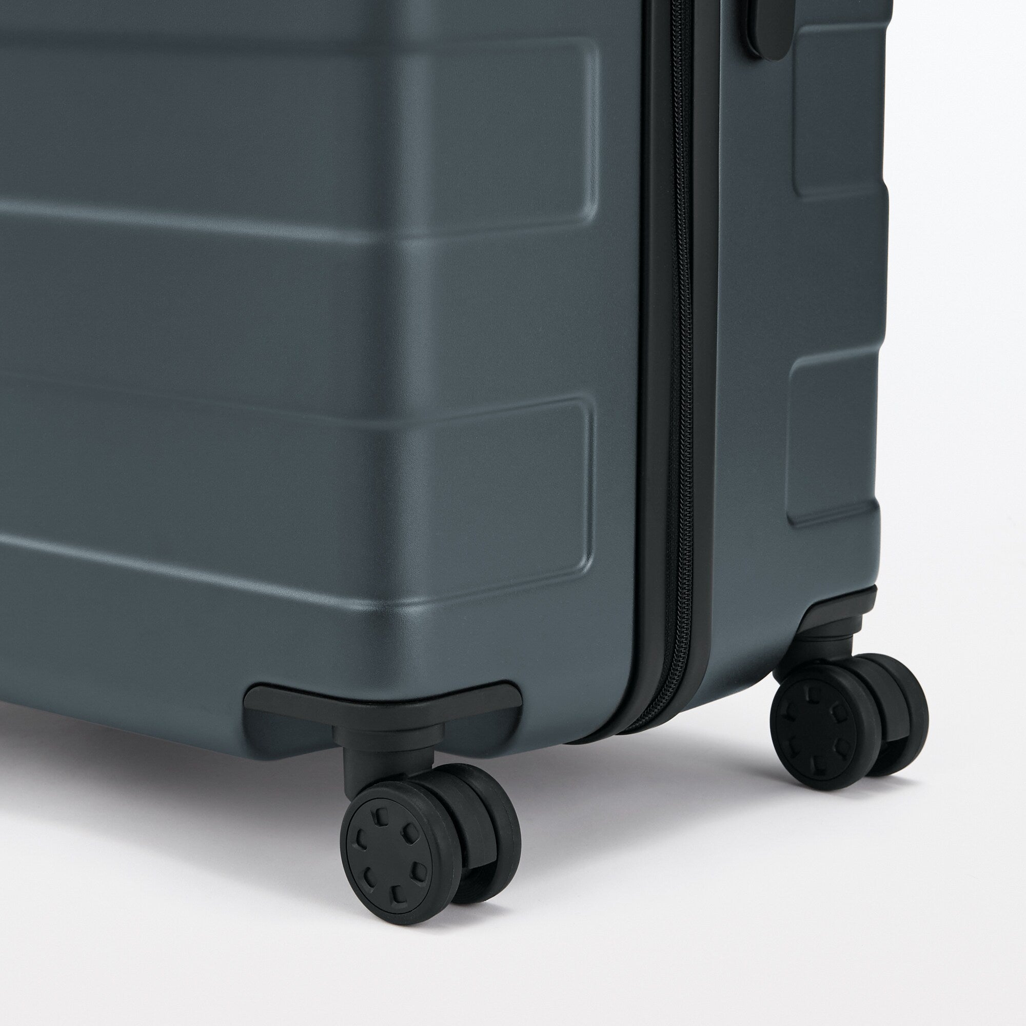 Adjustable Handle Hard Shell Suitcase 105L | Check-In