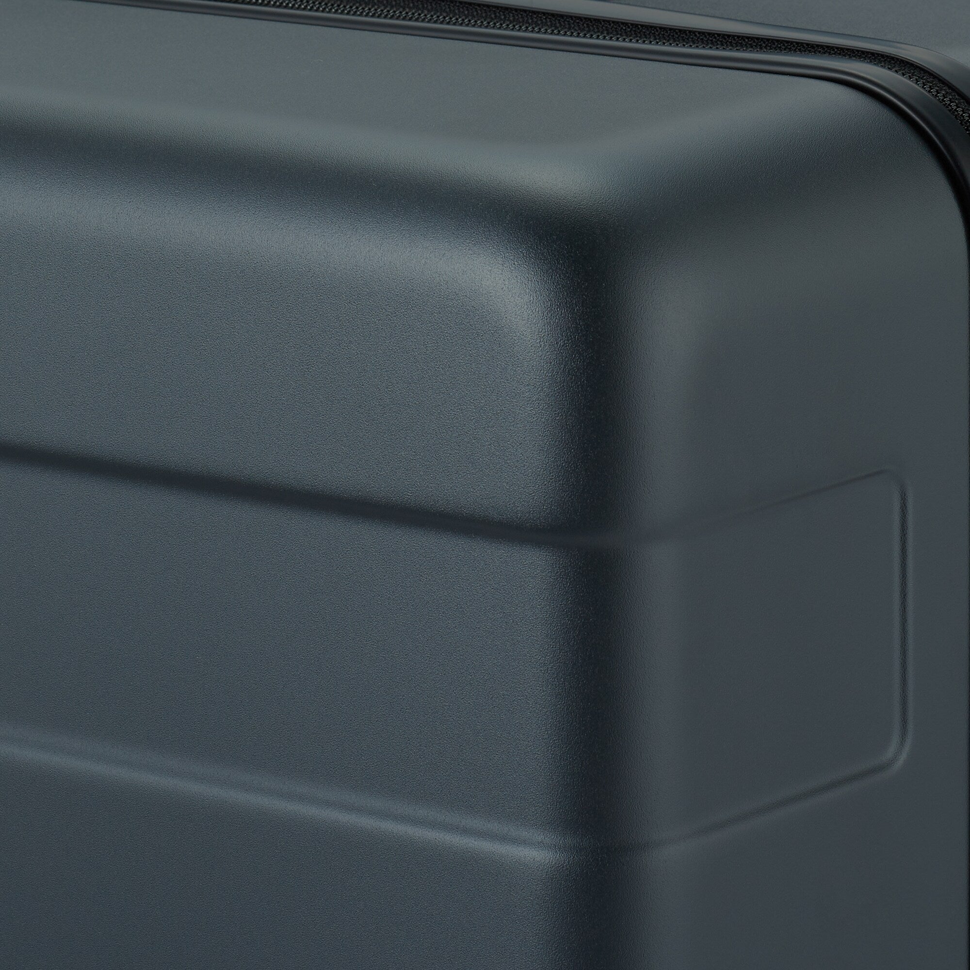 Adjustable Handle Hard Shell Suitcase 105L | Check-In