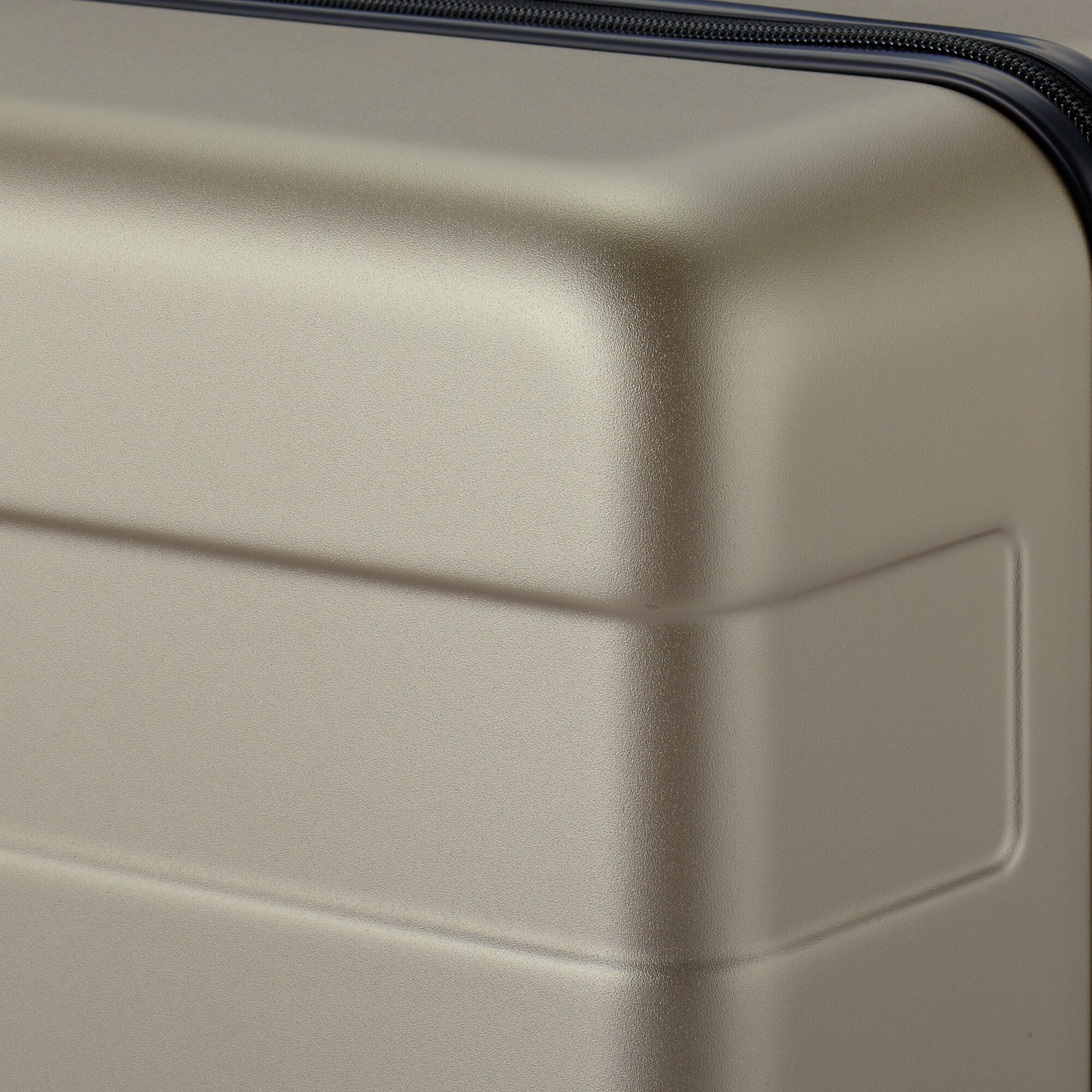Adjustable Handle Hard Shell Suitcase 105L | Check-In