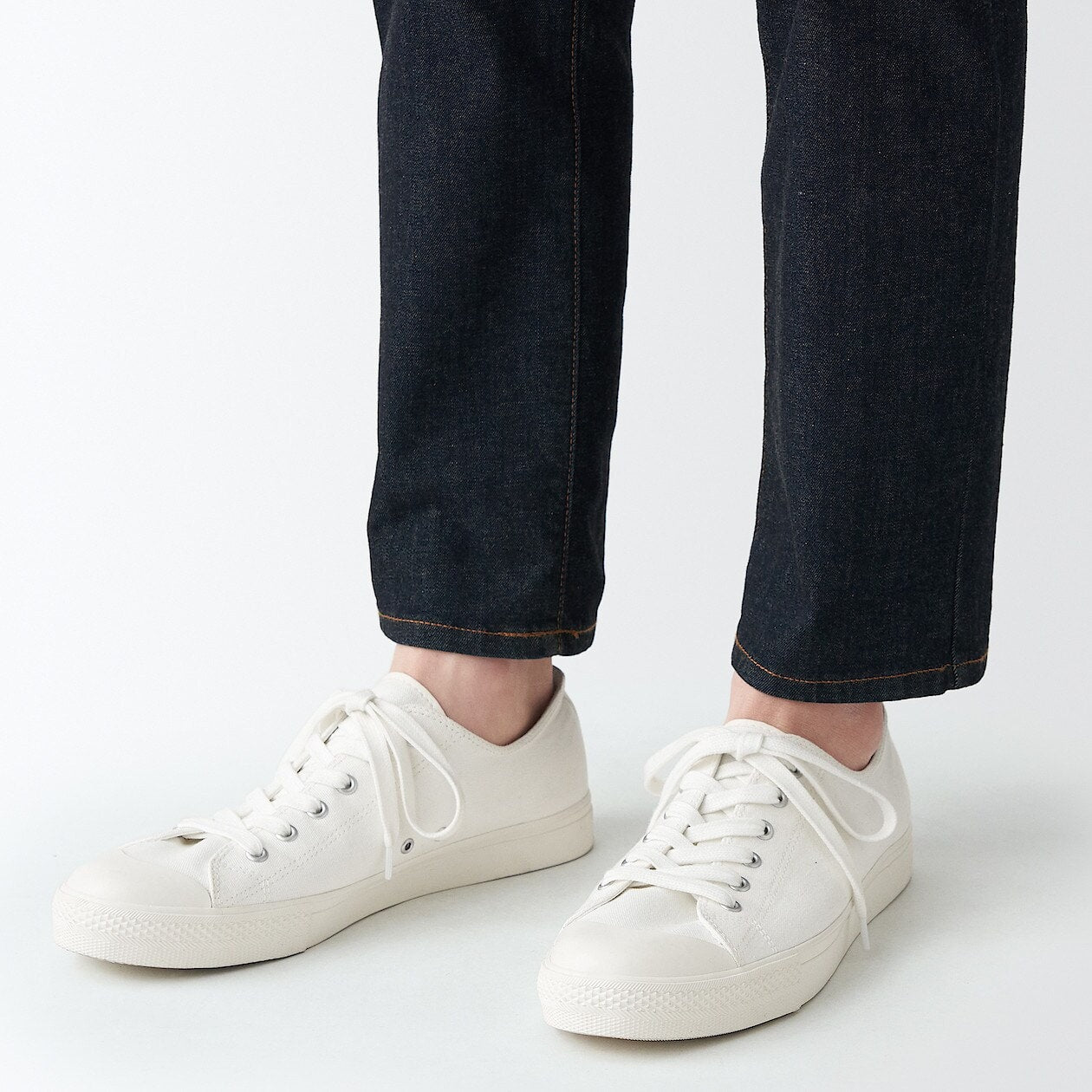 Organic Cotton Comfortable Water Repellent Sneakers