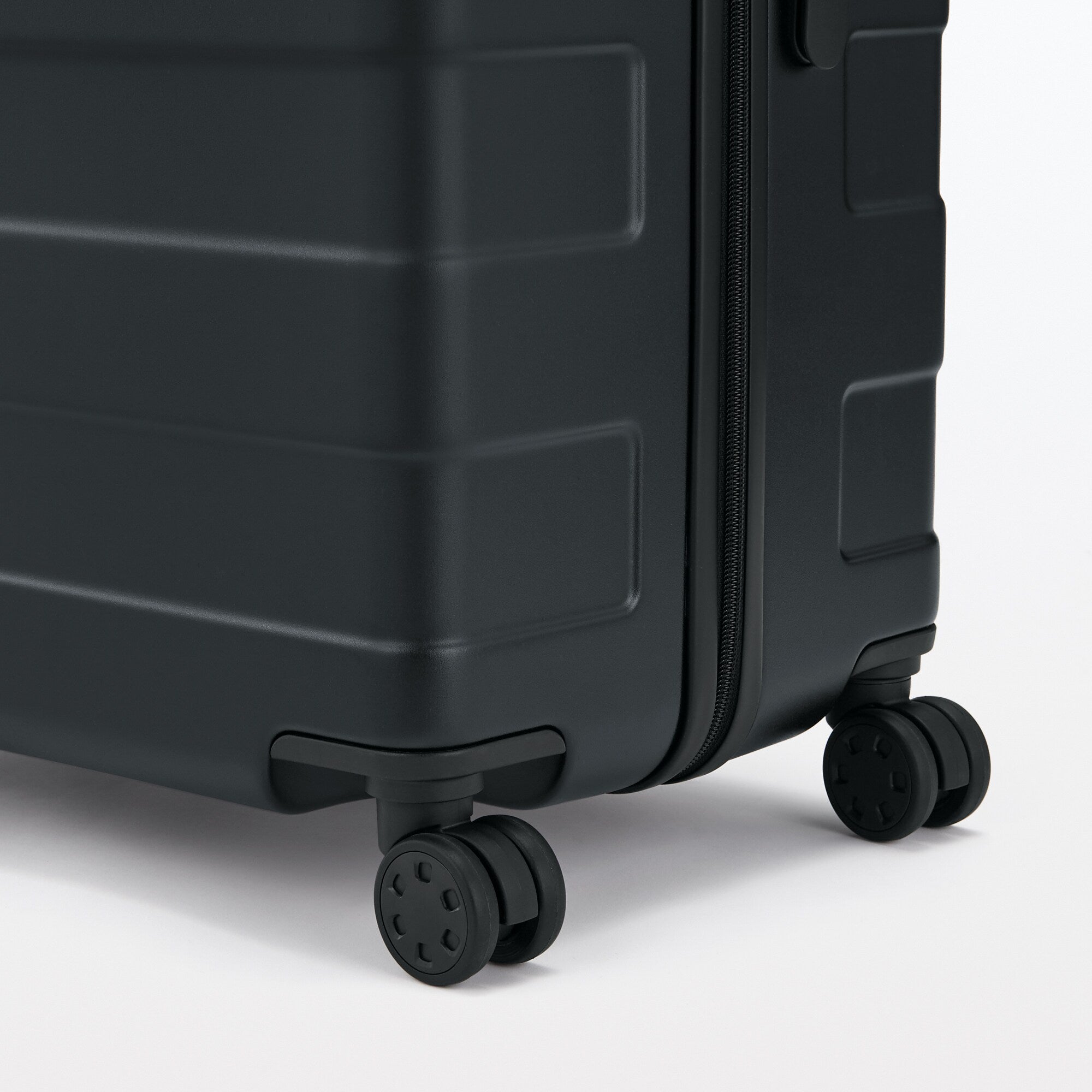 Adjustable Handle Hard Shell Suitcase 105L | Check-In