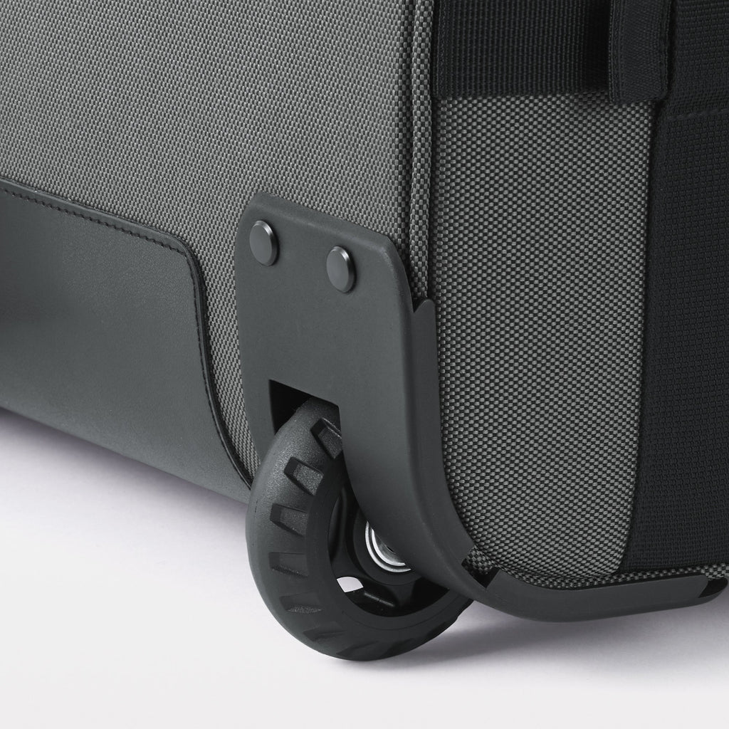 Soft Shell Suitcase 40L | Carry-On