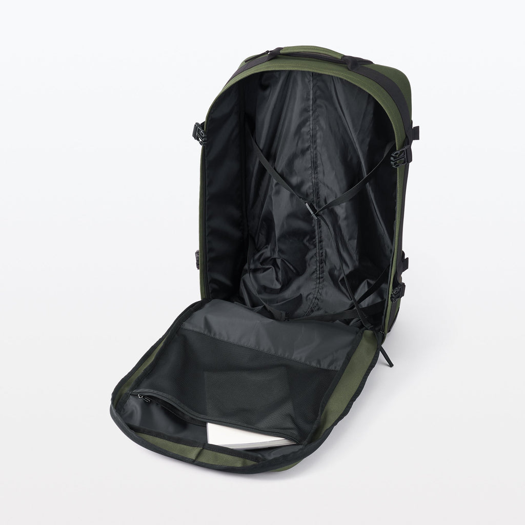 Soft Shell Suitcase 40L | Carry-On