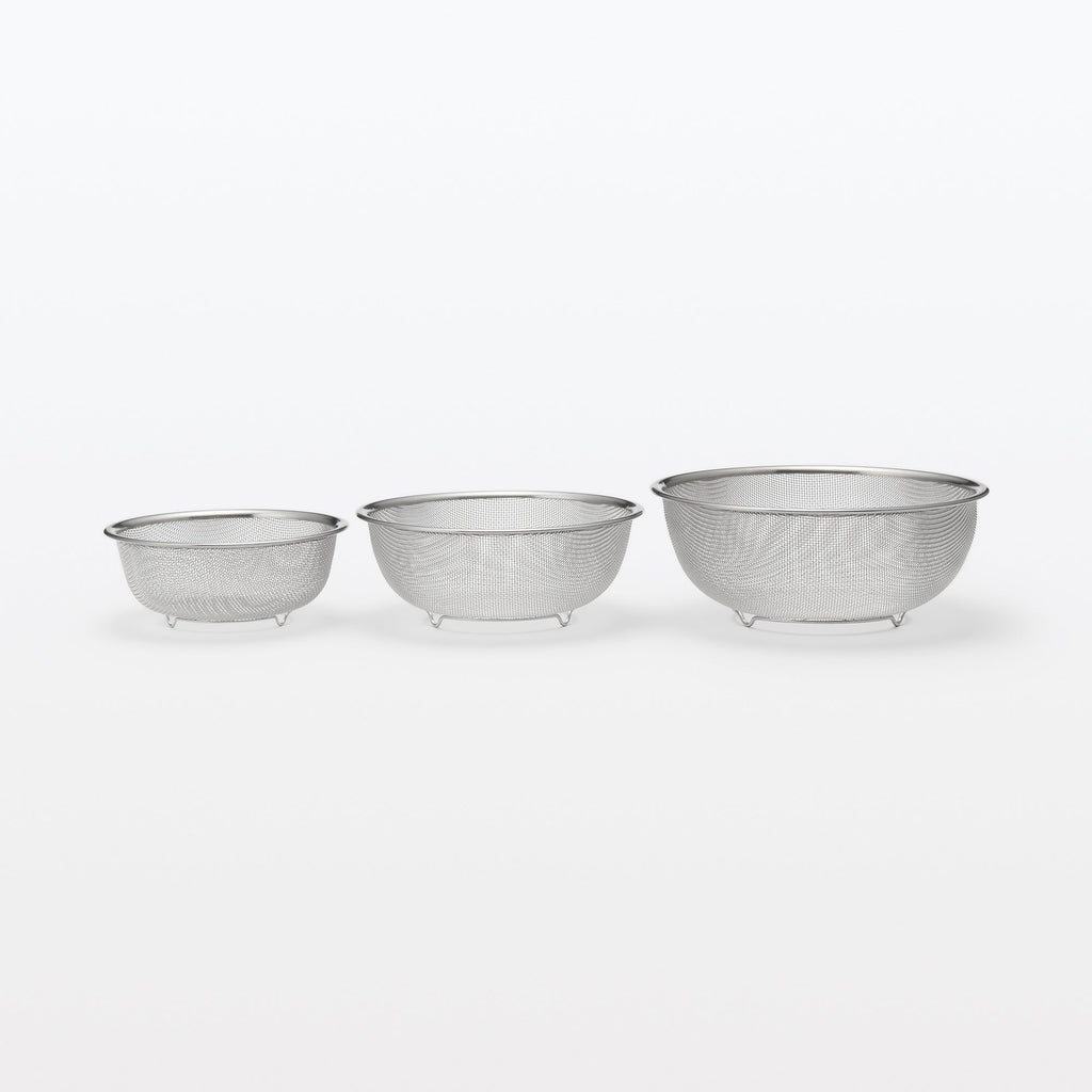 Stainless Steel Strainer - Medium