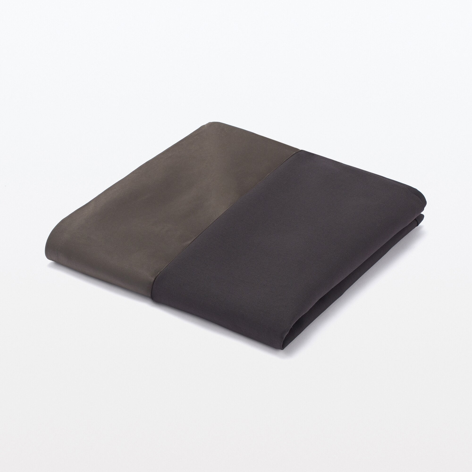 Polyester Plain Weave Cover For Body Fit Cushion Cushion Sold Separately