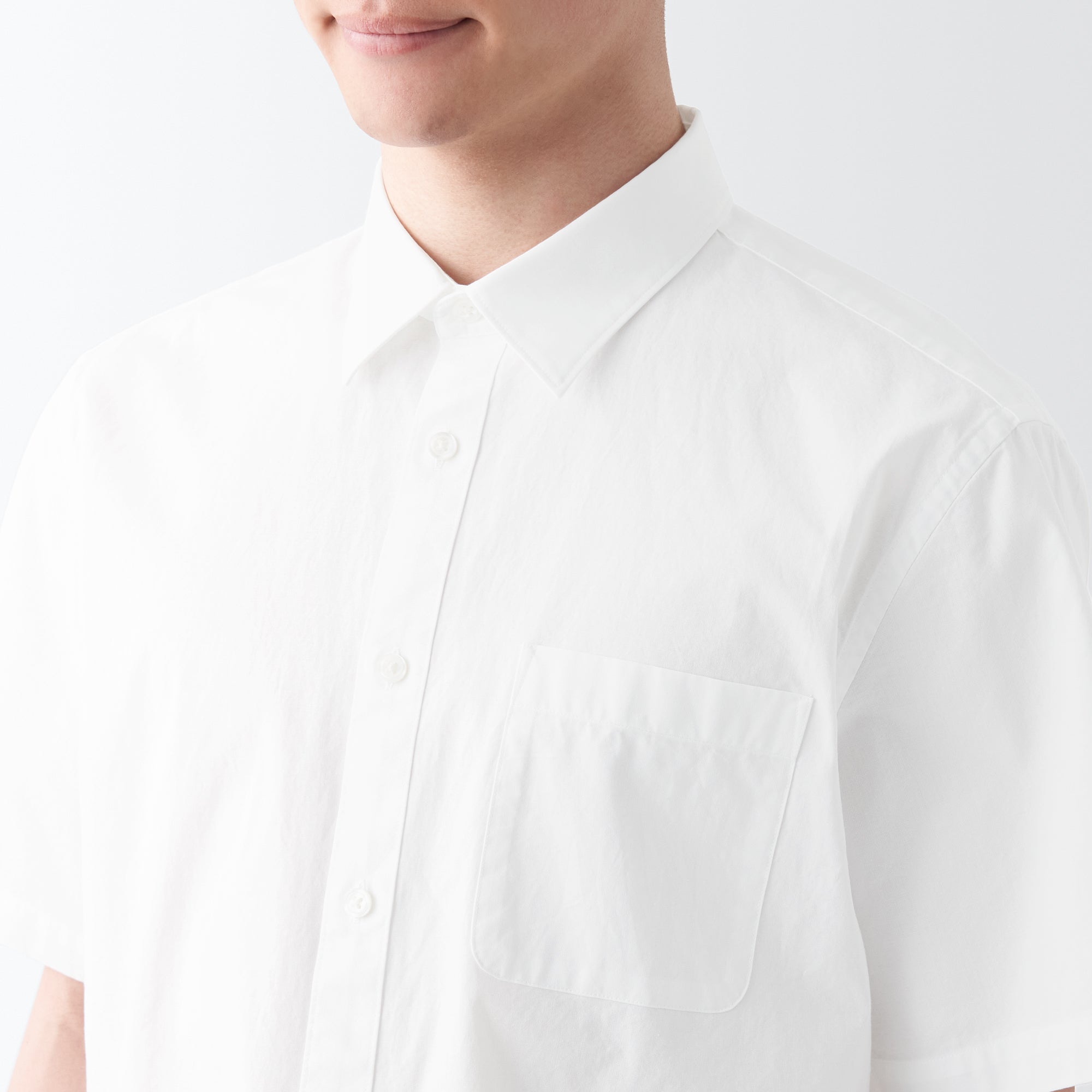Men's Washed Broadcloth Short Sleeve Shirt