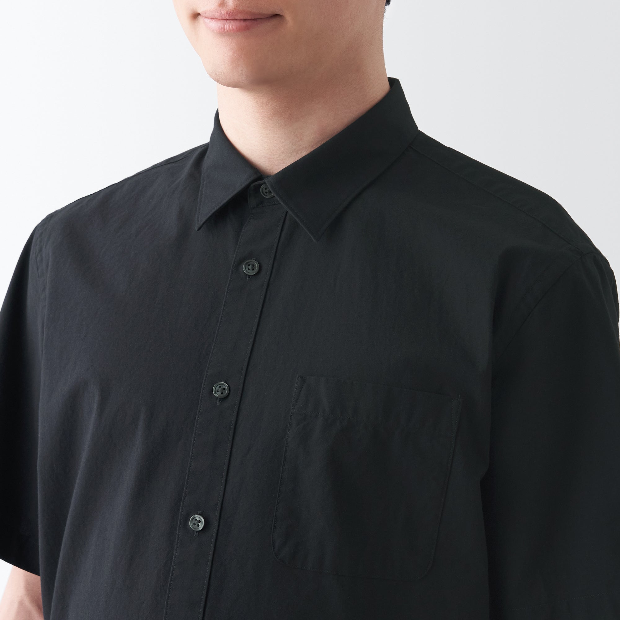 Men's Washed Broadcloth Short Sleeve Shirt