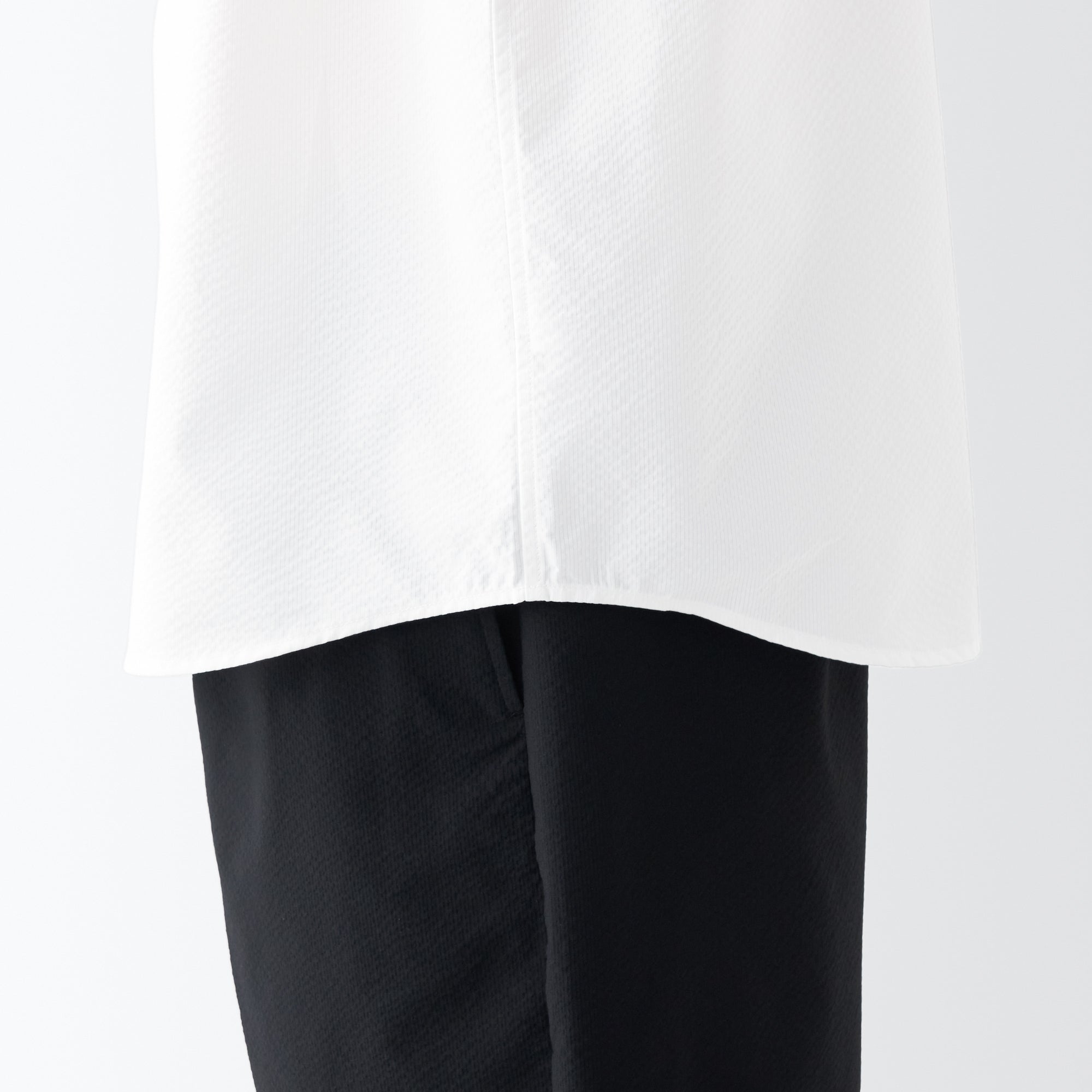 Men's Seersucker Henry Neck Woven T-Shirt