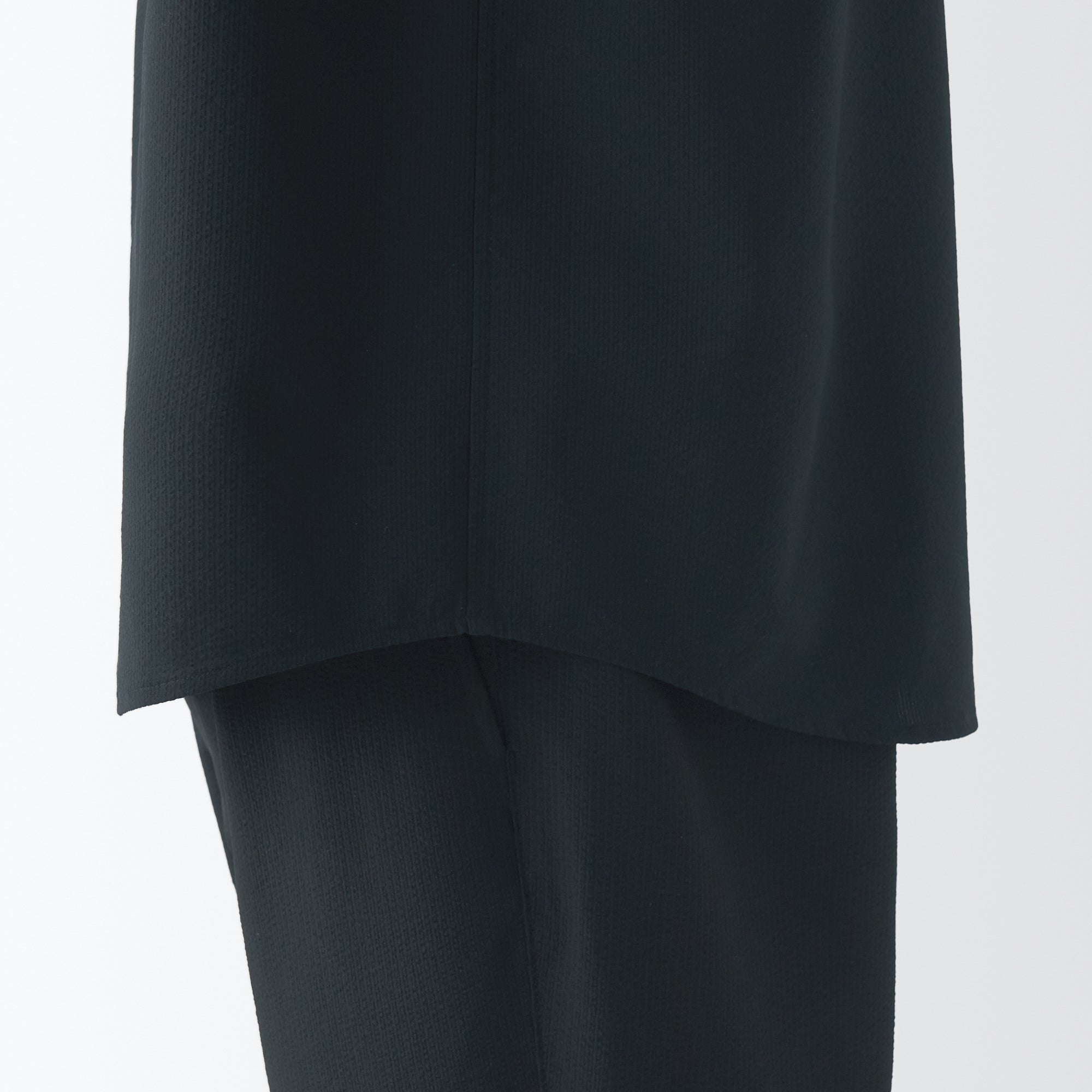 Men's Seersucker Henry Neck Woven T-Shirt