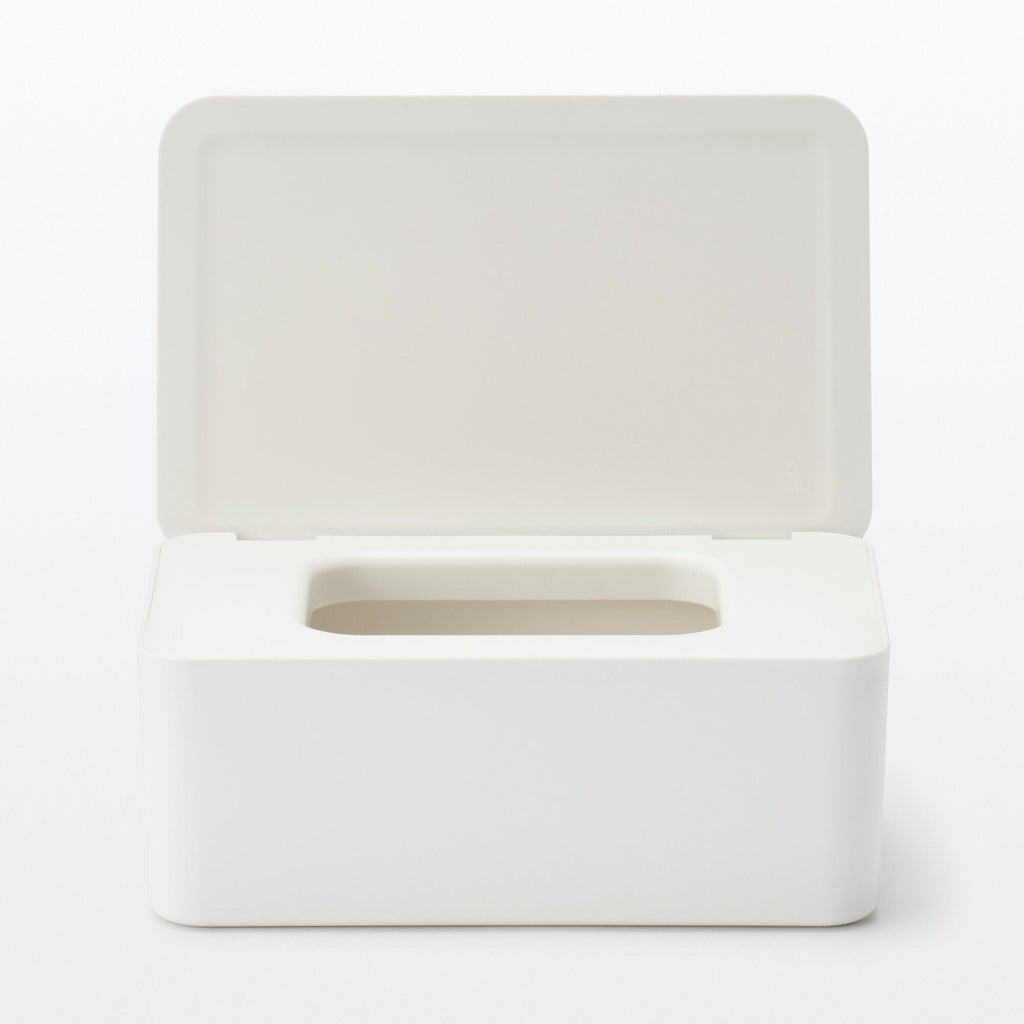 Easy-to-Pull Wipe Case