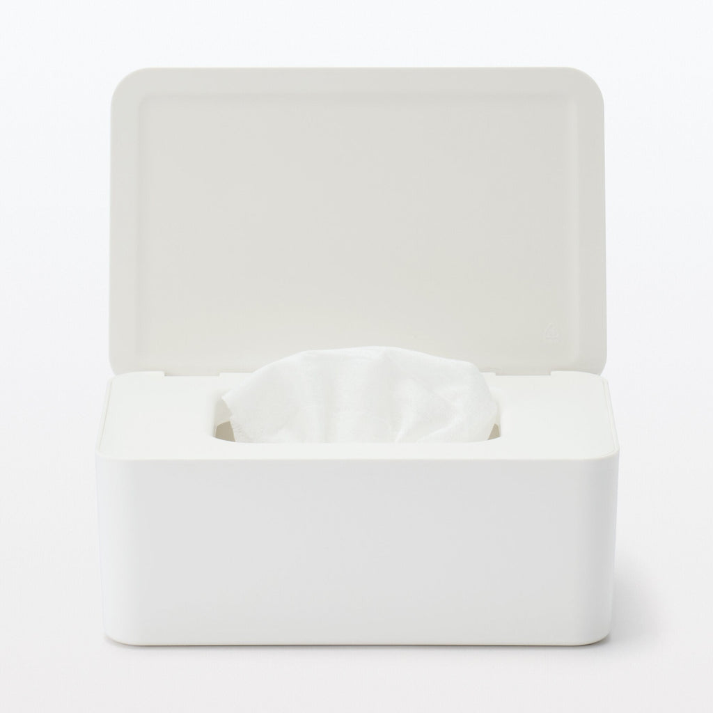 Easy-to-Pull Wipe Case
