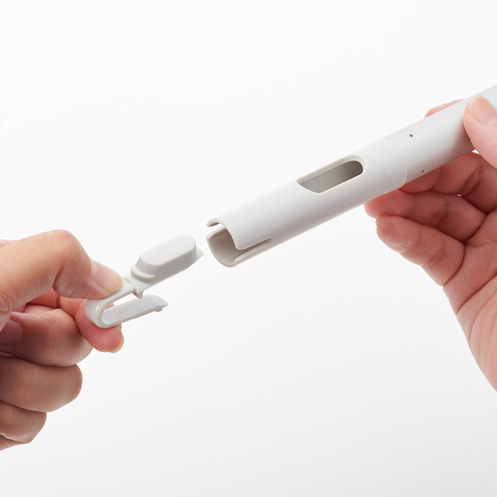 Replaceable Head Telescopic Pole