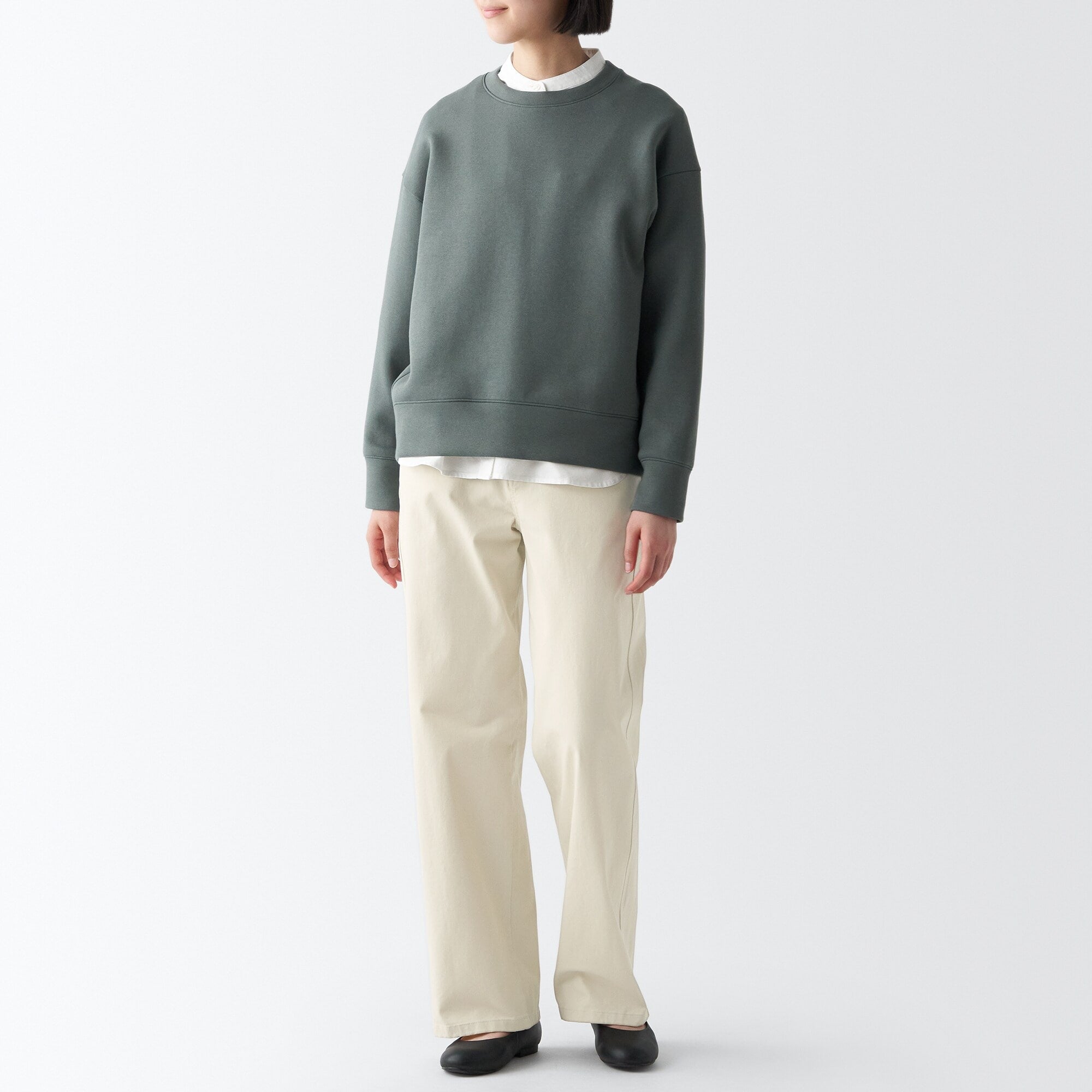 Women's 4-Way Stretch Chino Wide Straight Pants (L 32inch / 80cm)