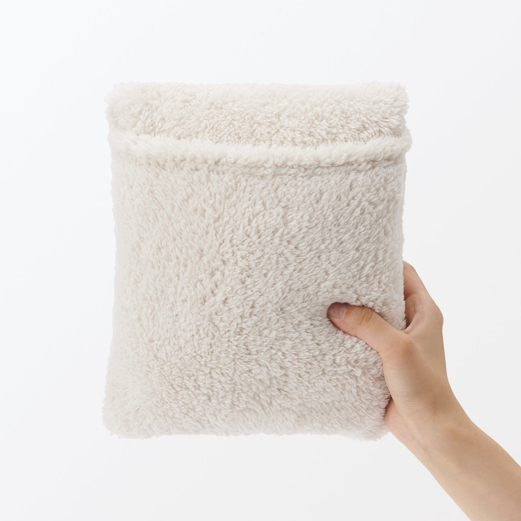 Recycled Polyester Boa Pocketable Stole