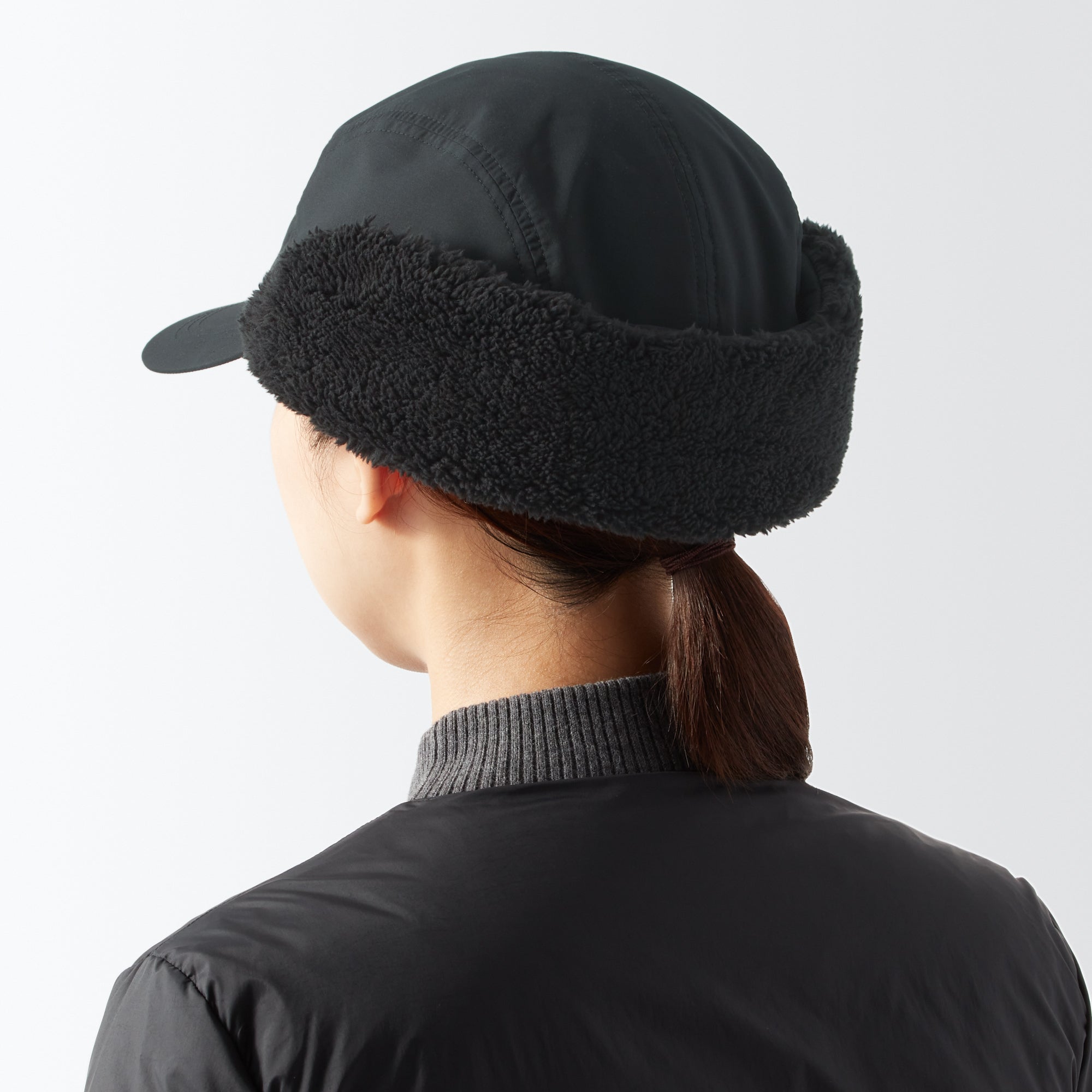 Water Repellent Boa Fleece Cap