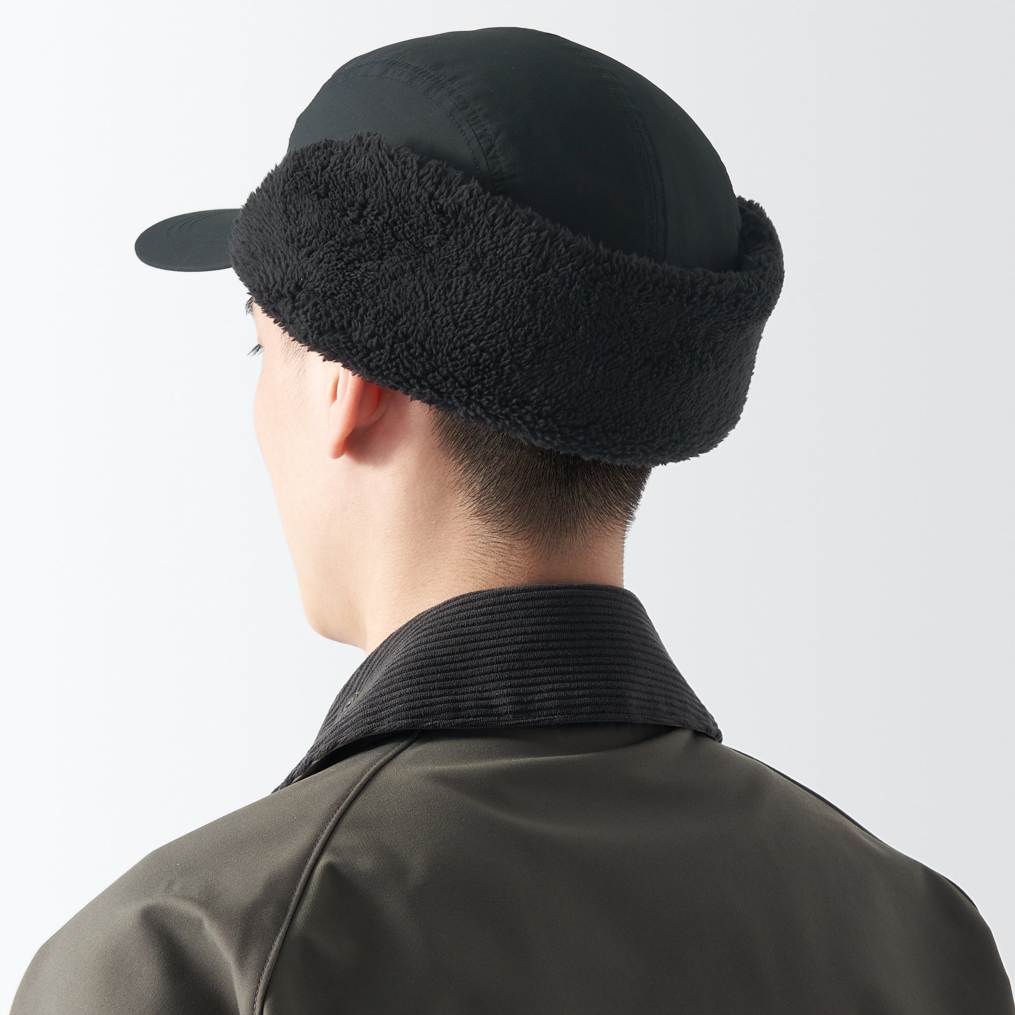 Water Repellent Boa Fleece Cap