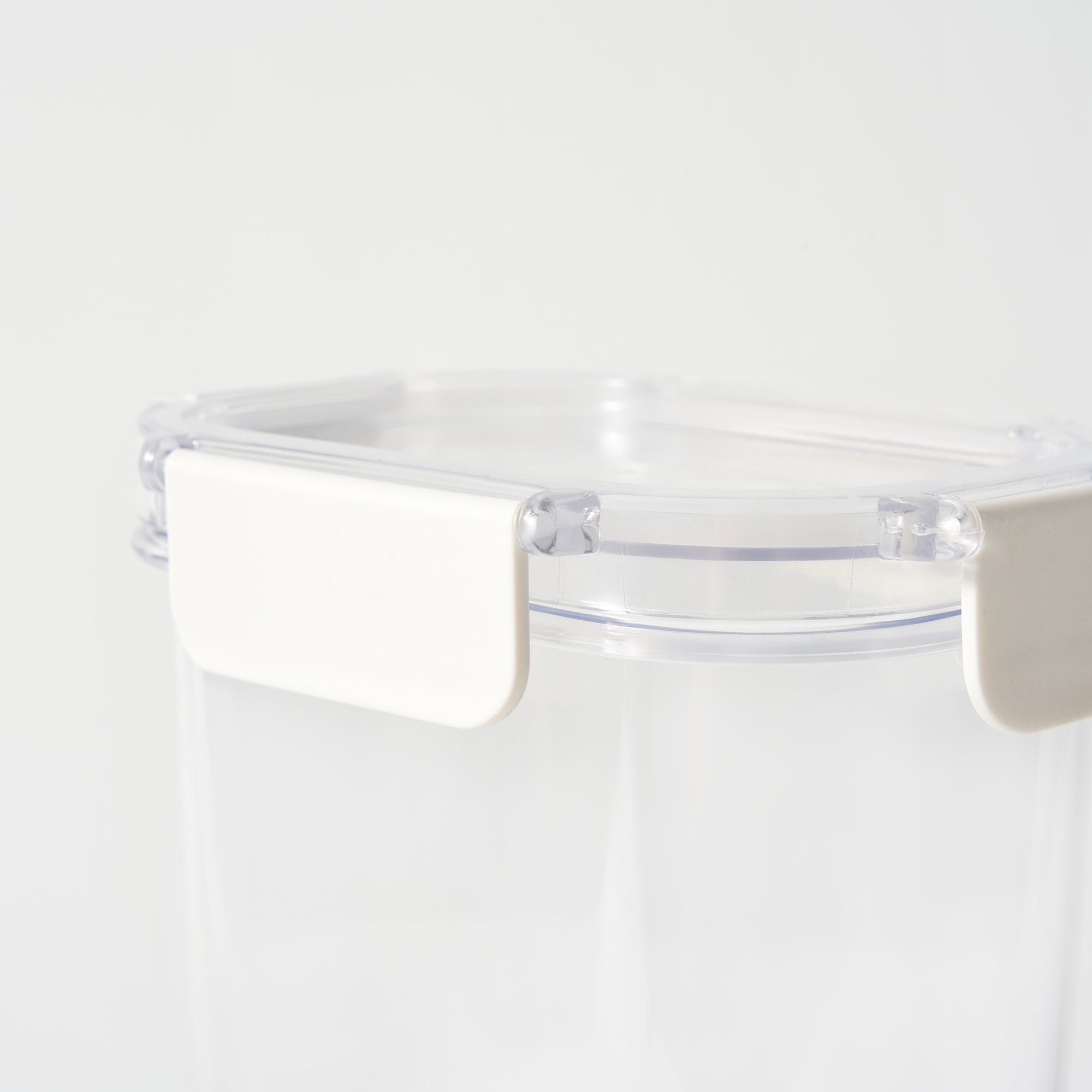 Clear Storage Container - 56.1 fl oz
