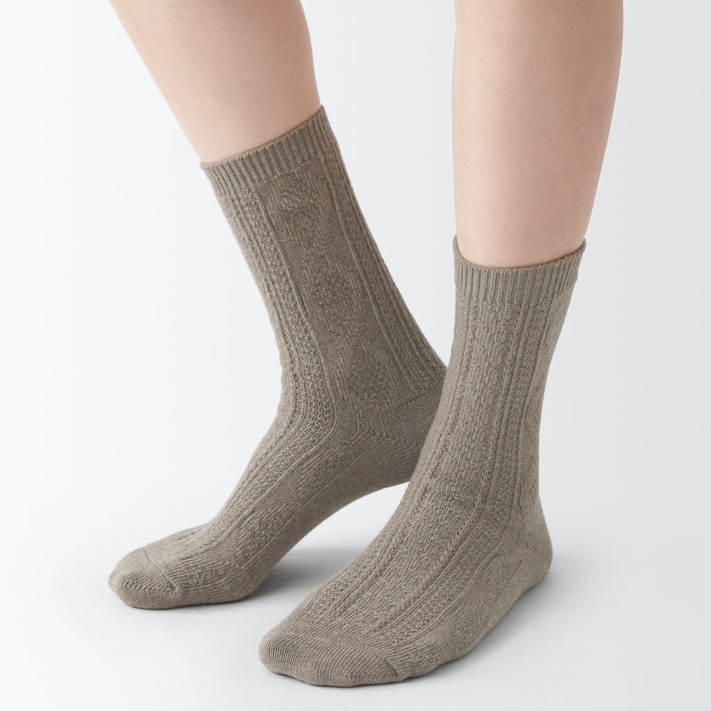 Right Angle Loose Top Socks