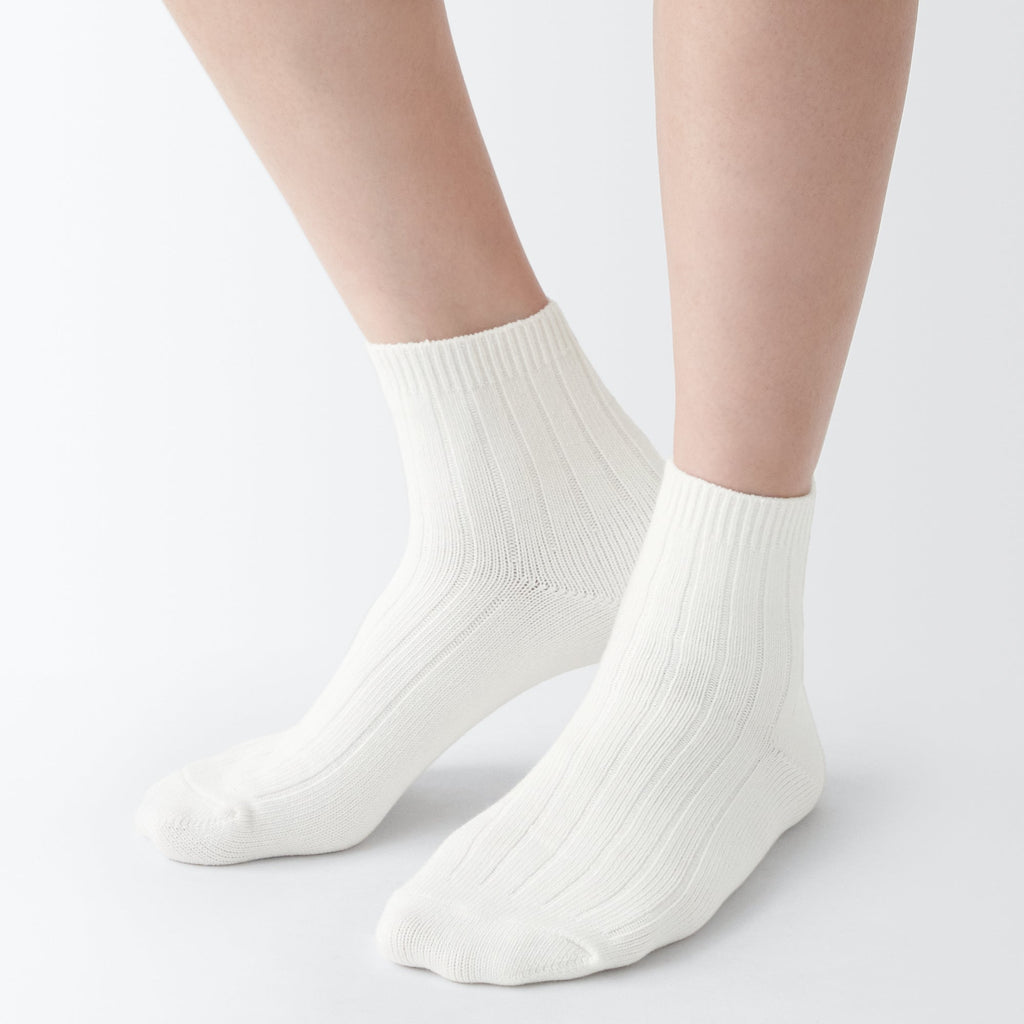 Right Angle Adjustable Ribbed Socks