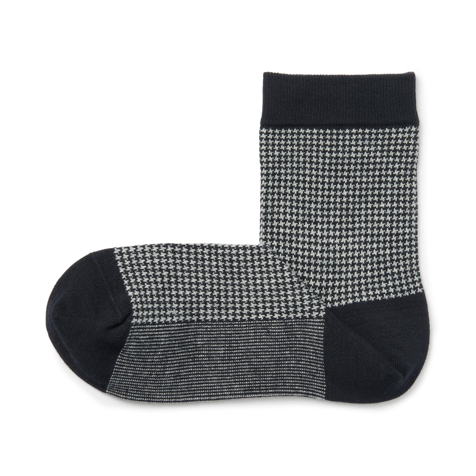 Right Angle Loose Top Short Socks - Houndstooth Pattern