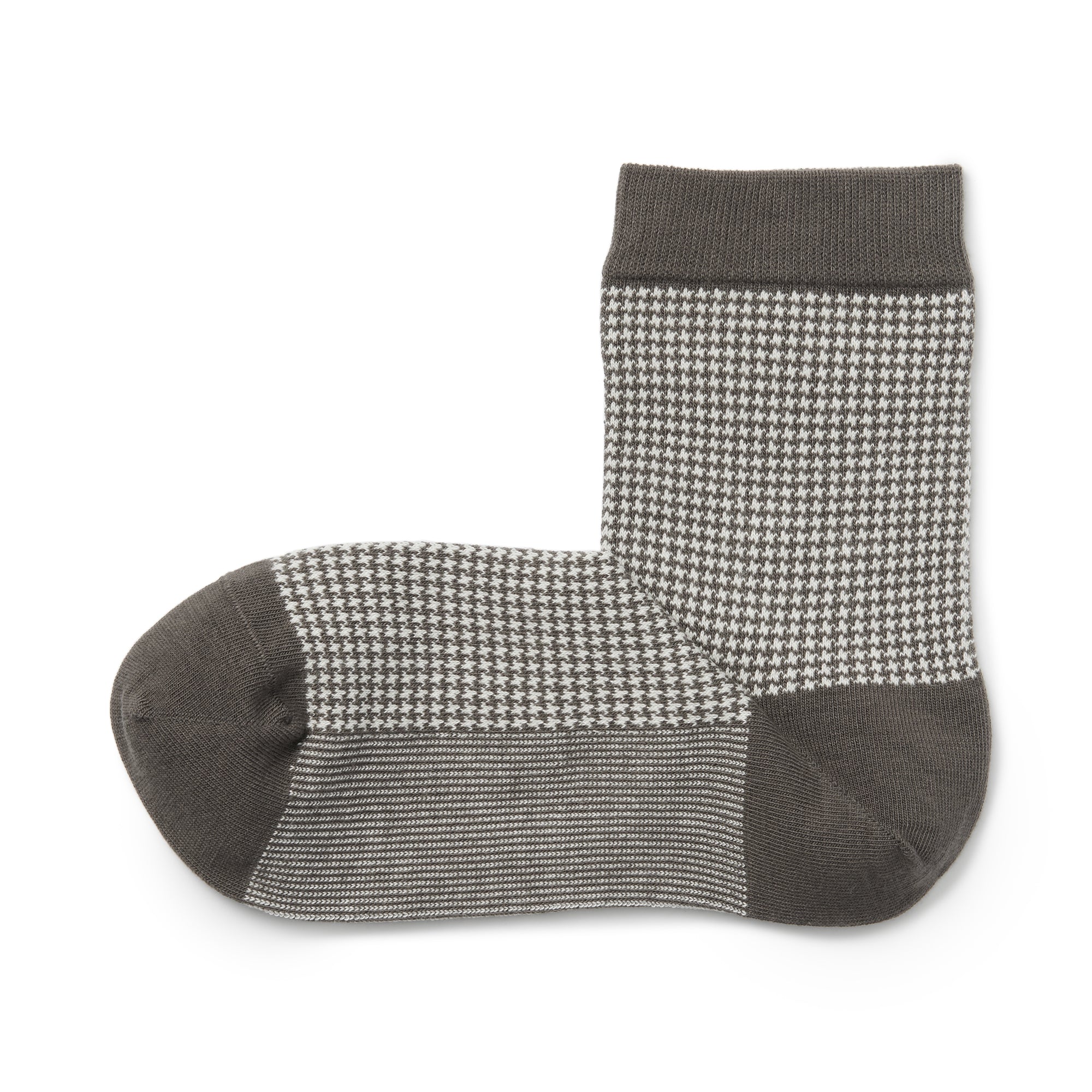 Right Angle Loose Top Short Socks - Houndstooth Pattern