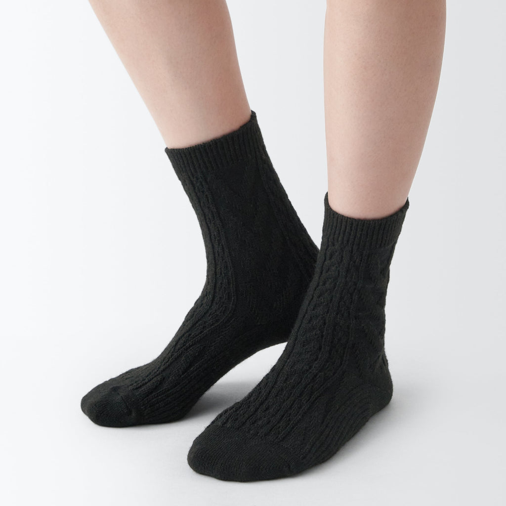 Right Angle Loose Top Socks