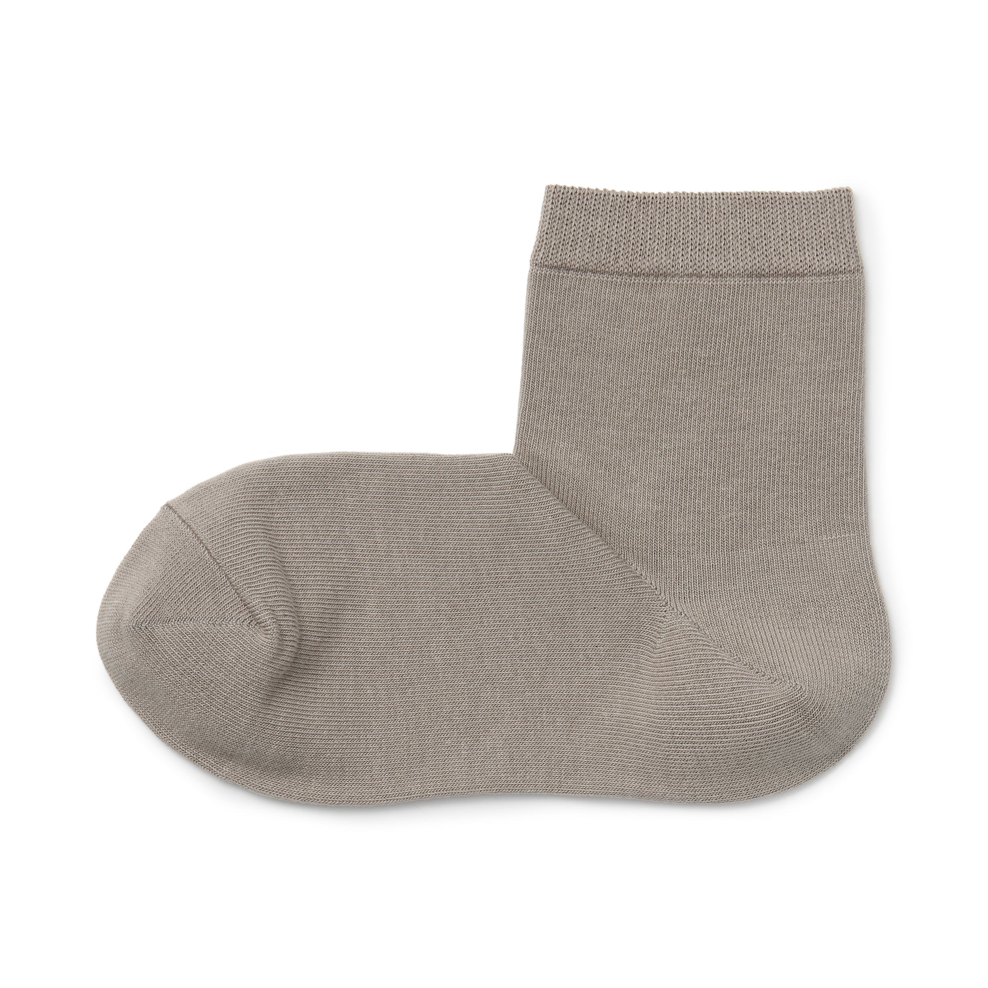 Right Angle Loose Top Short Socks