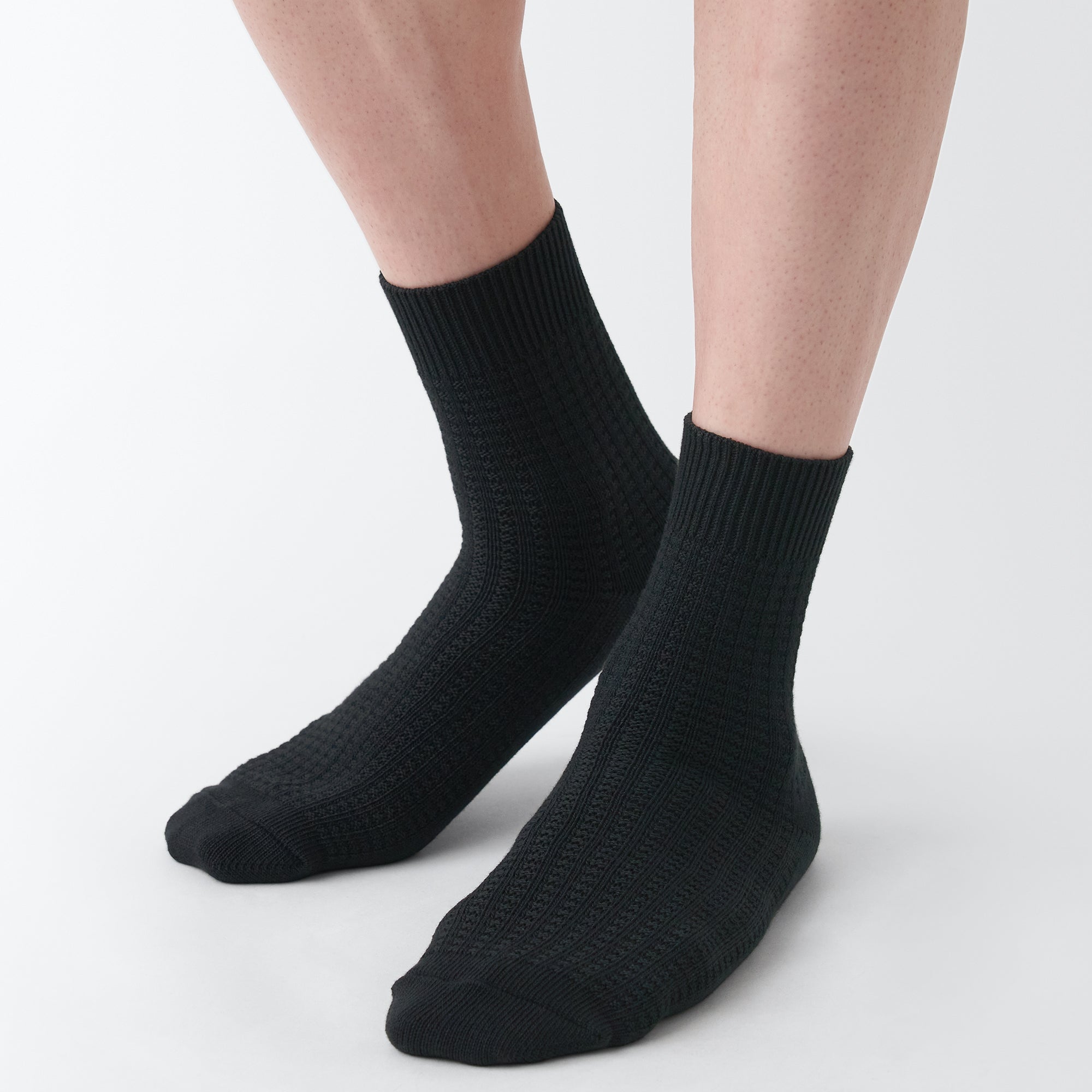 Right Angle Waffle Short Socks