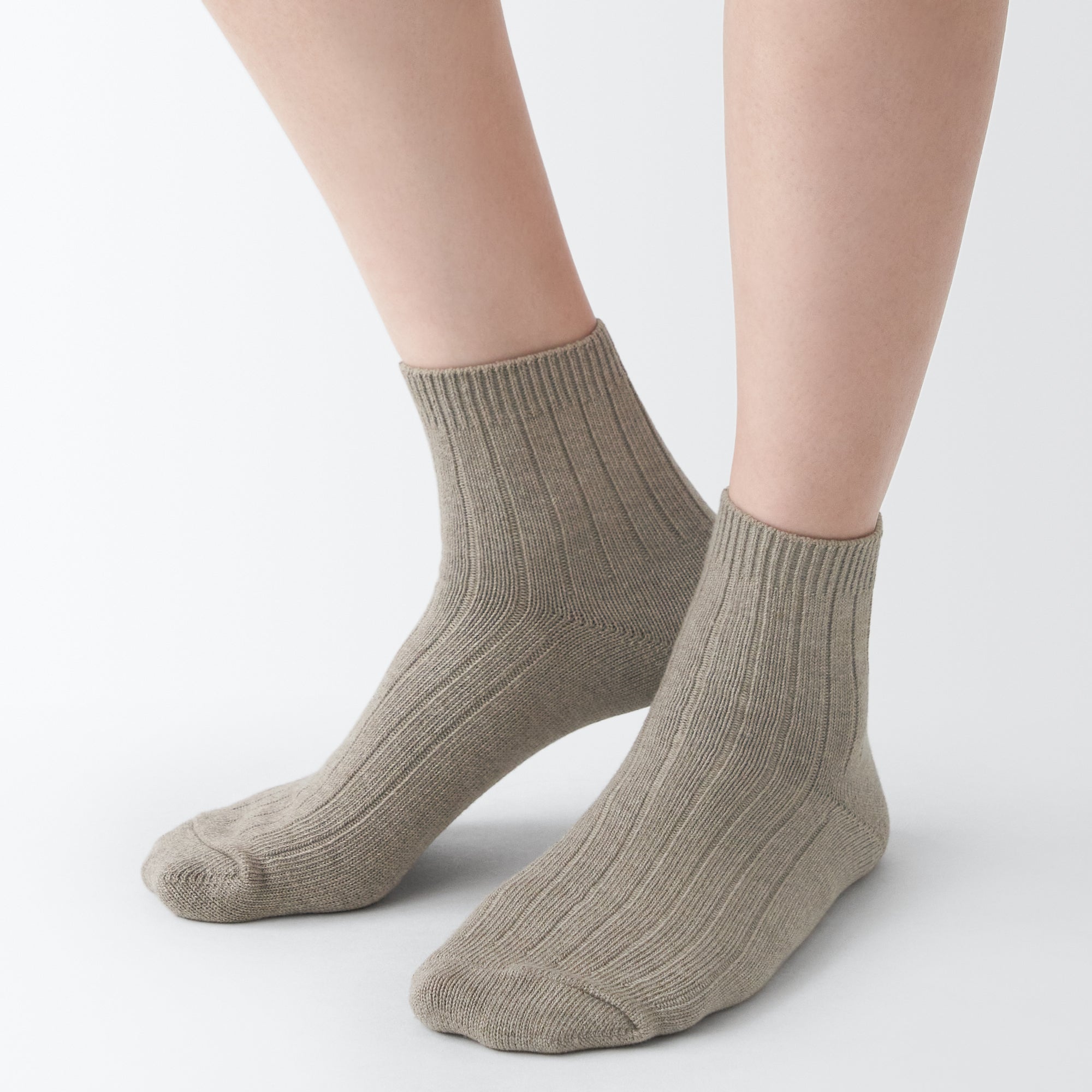 Right Angle Adjustable Ribbed Socks