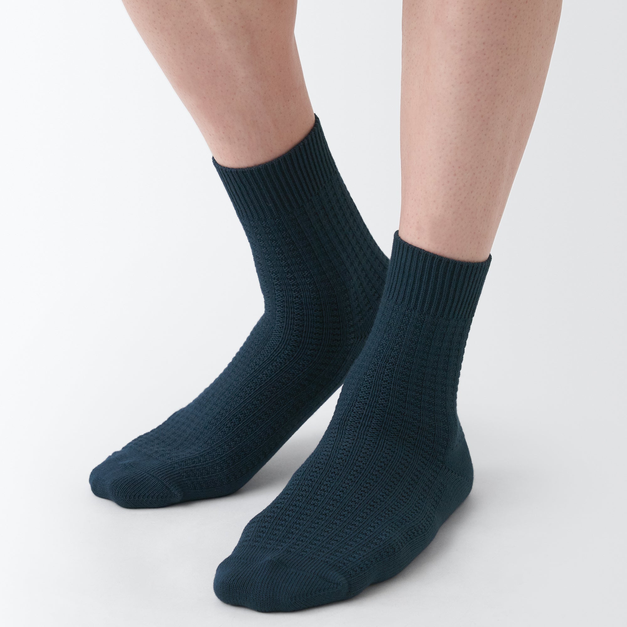 Right Angle Waffle Short Socks