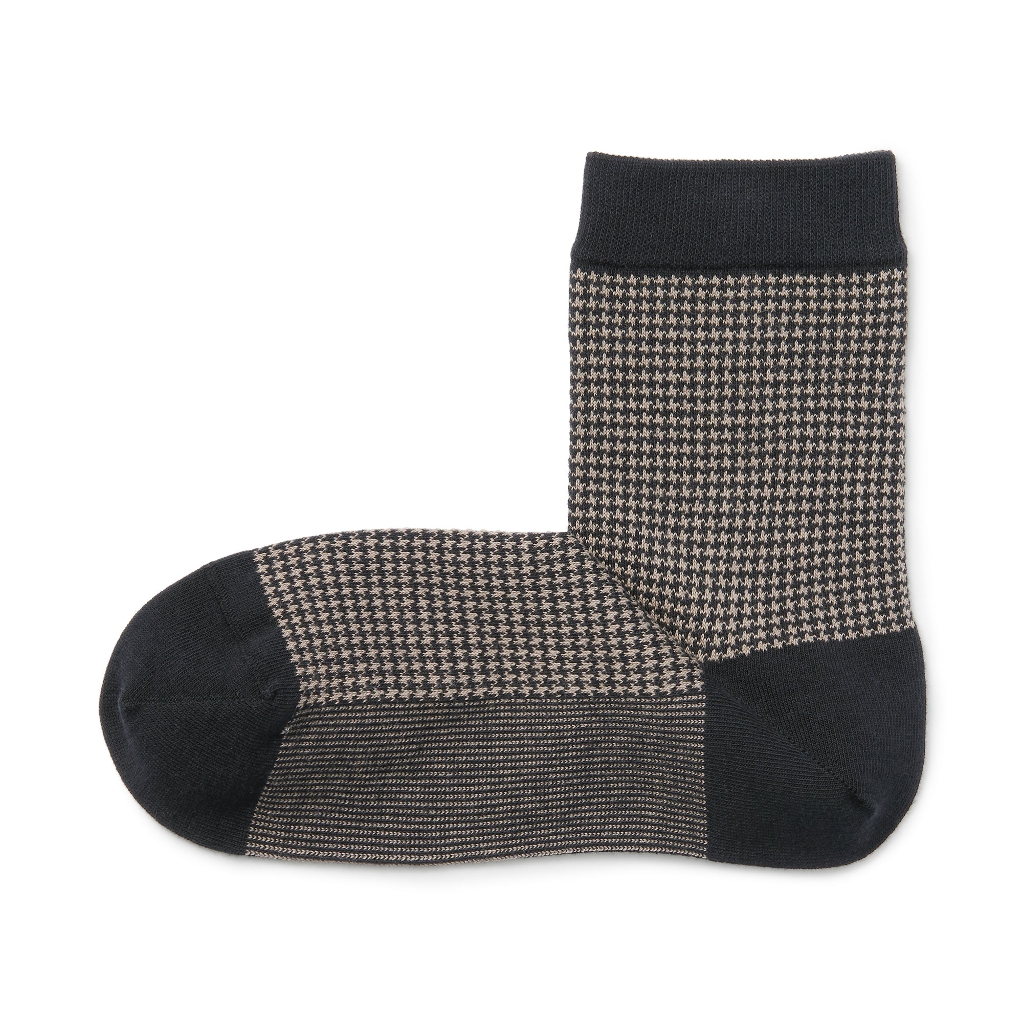 Right Angle Loose Top Short Socks - Houndstooth Pattern