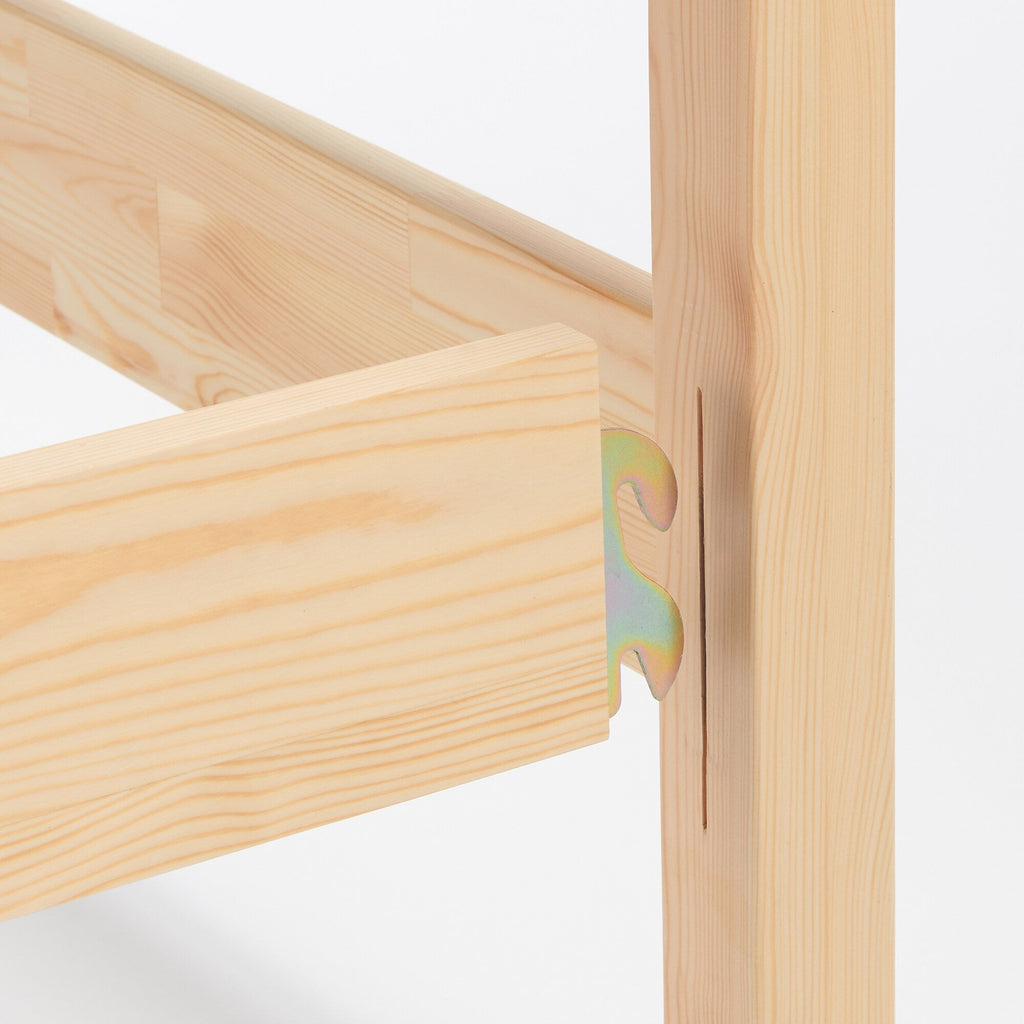[HD] Pine Wooden Bed - Queen