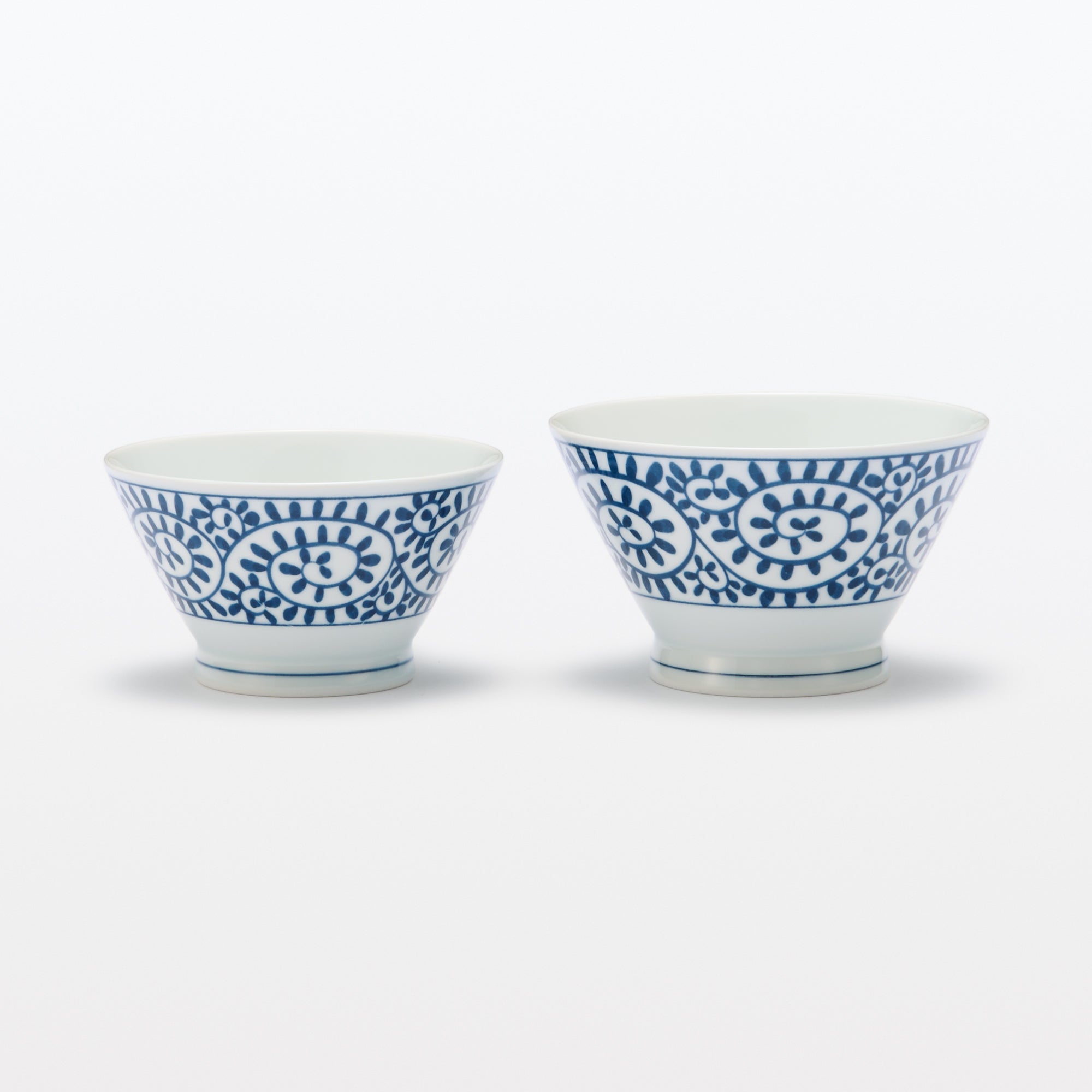 Hasami Ware Rice Bowl - Arabesque Pattern