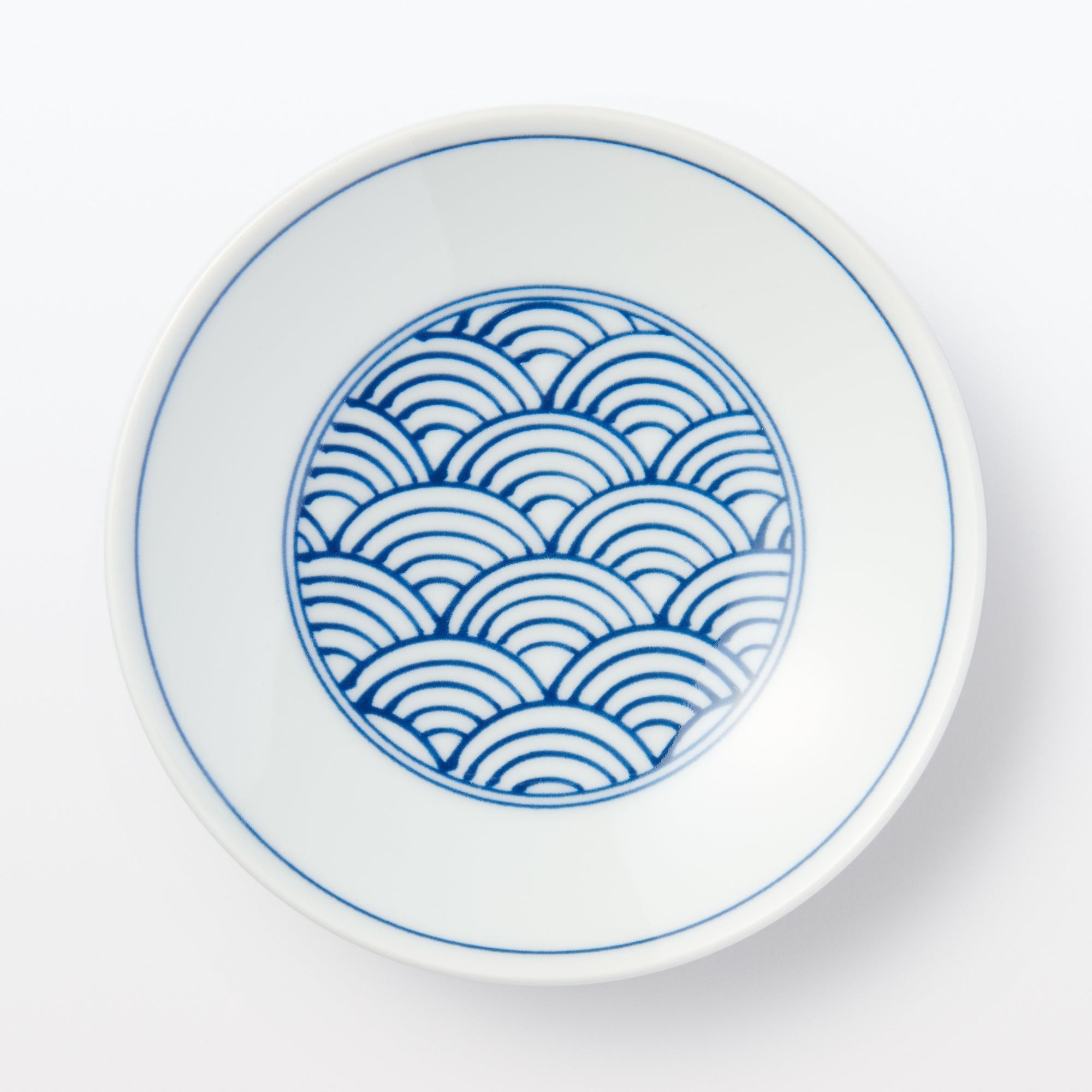 Hasami Ware Small Plate - Wave Pattern