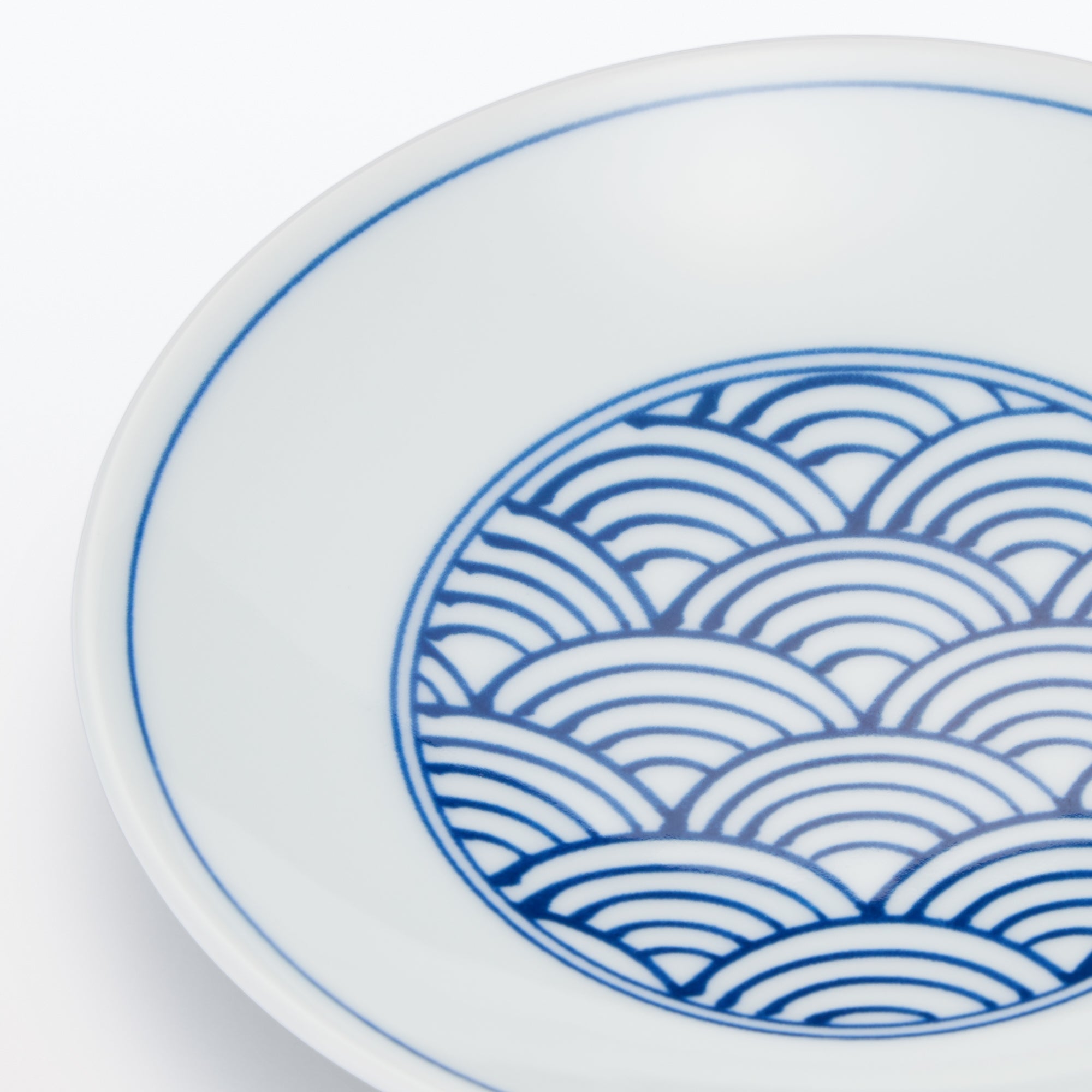 Hasami Ware Small Plate - Wave Pattern