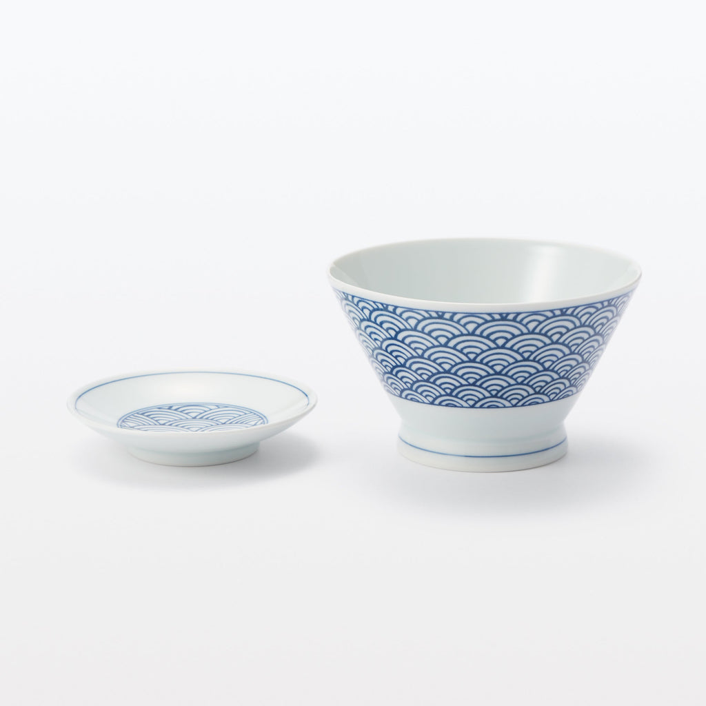 Hasami Ware Small Plate - Wave Pattern