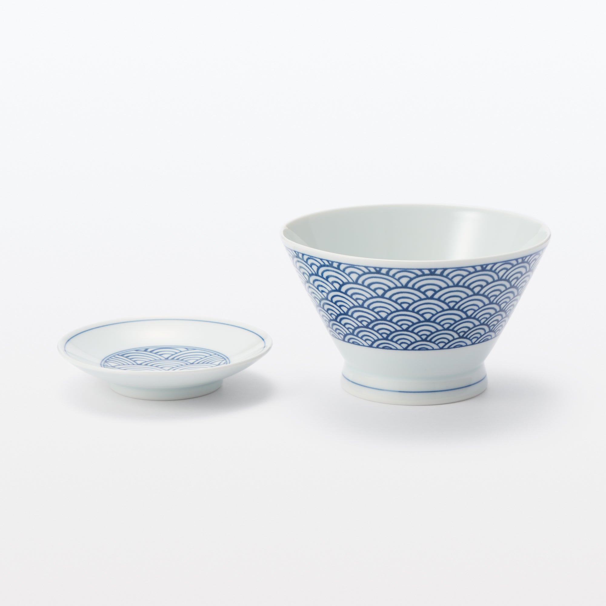 Hasami Ware Small Plate - Wave Pattern