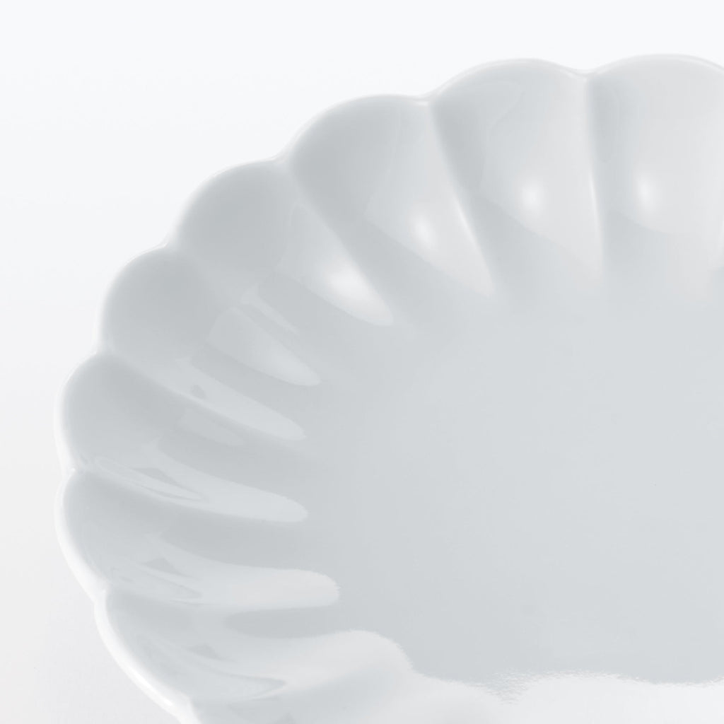 Hasami Ware Lucky Small Plate - Chrysanthemum - White