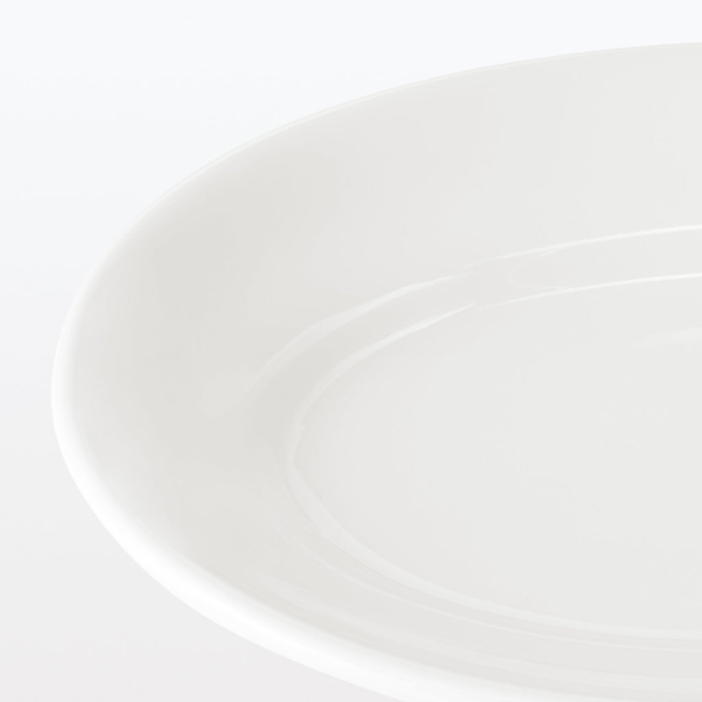 Porcelain Rimmed Oval Plate Small - White