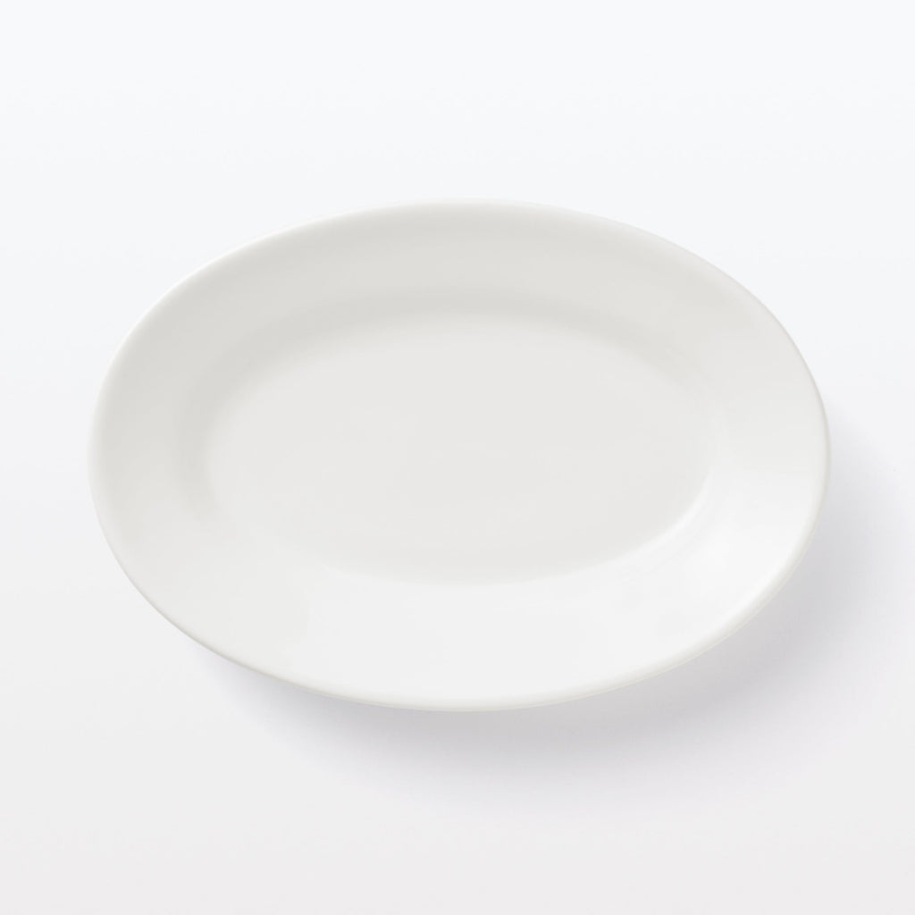 Porcelain Rimmed Oval Plate Medium - White