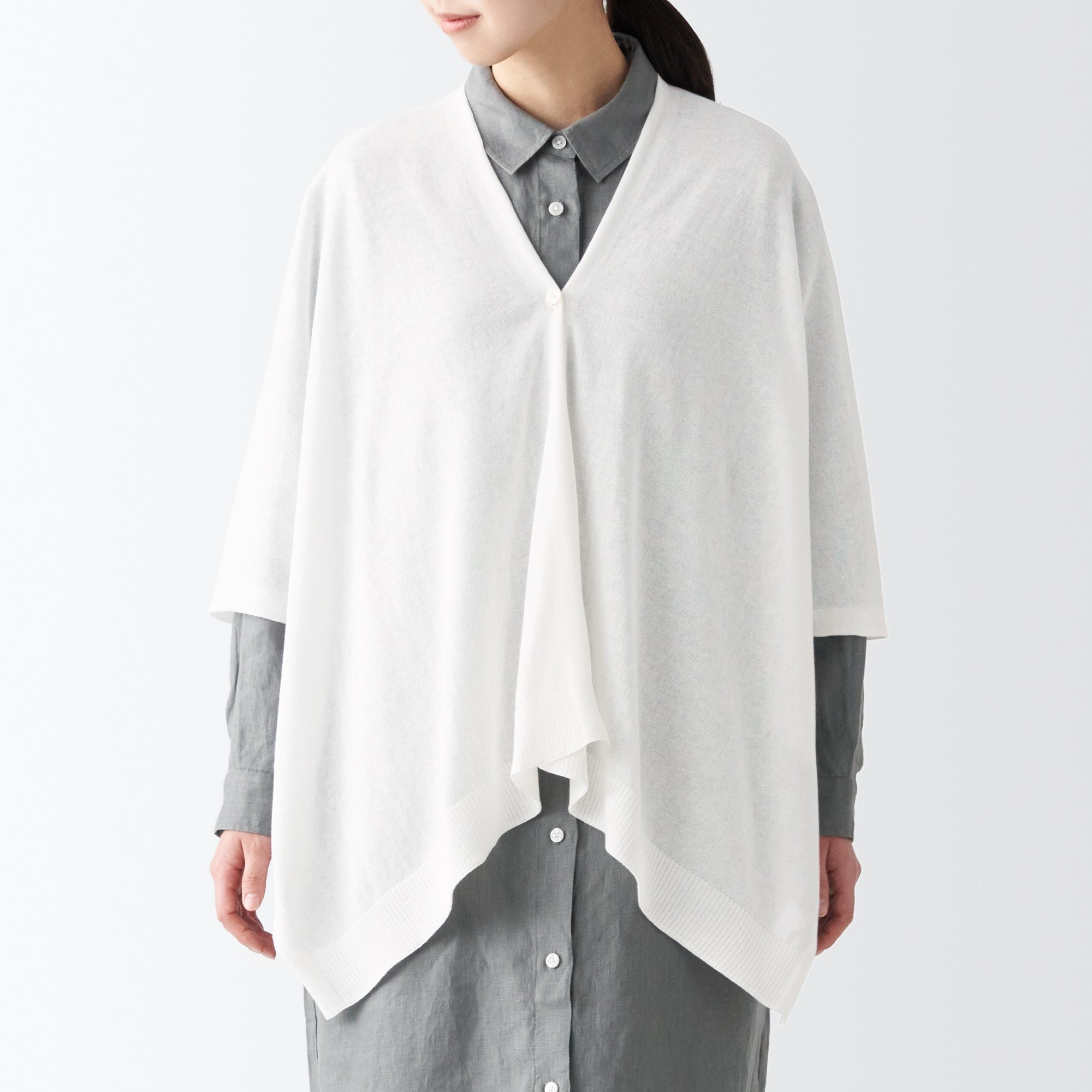 High-Twist Cotton Buttoned Bolero