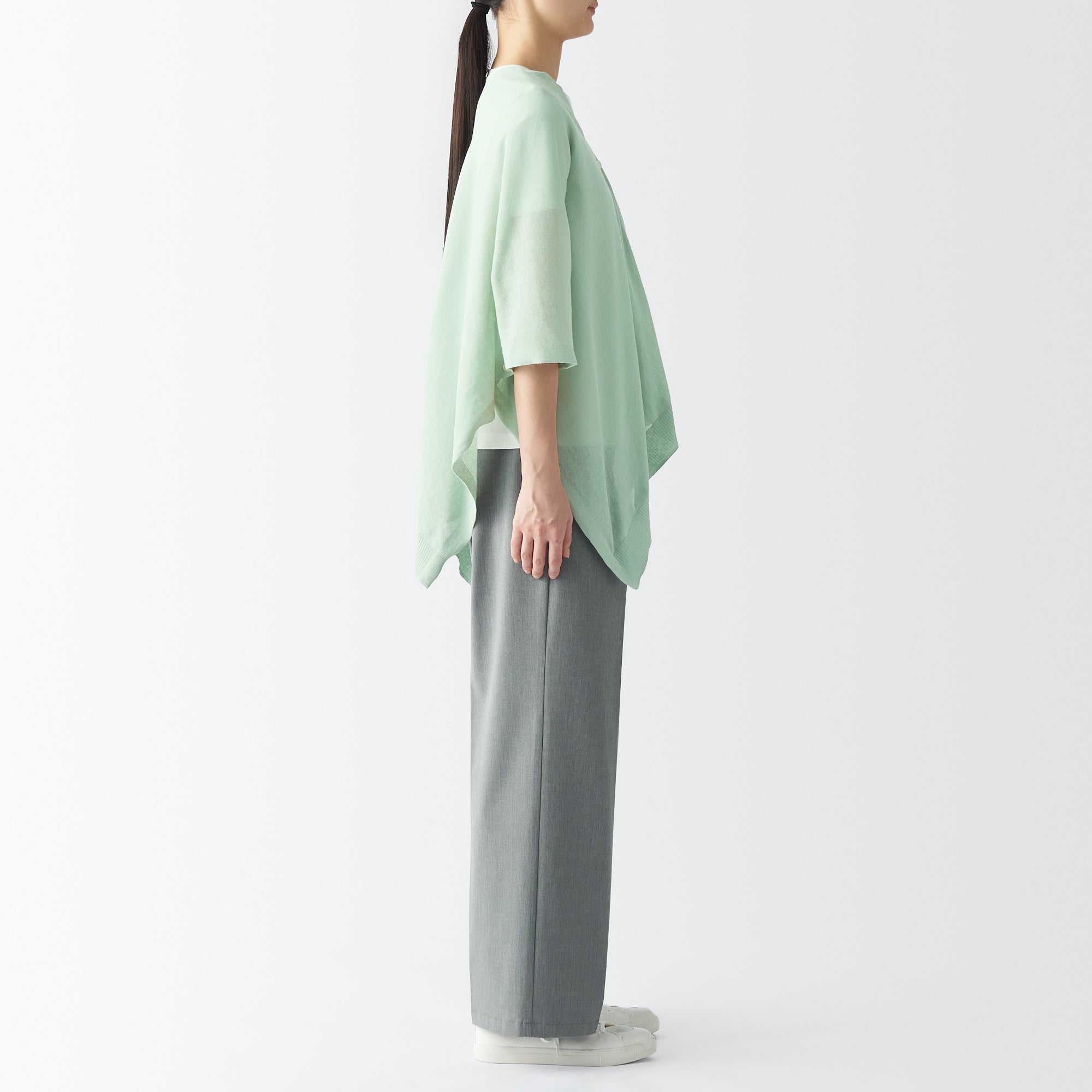 High-Twist Cotton Buttoned Bolero