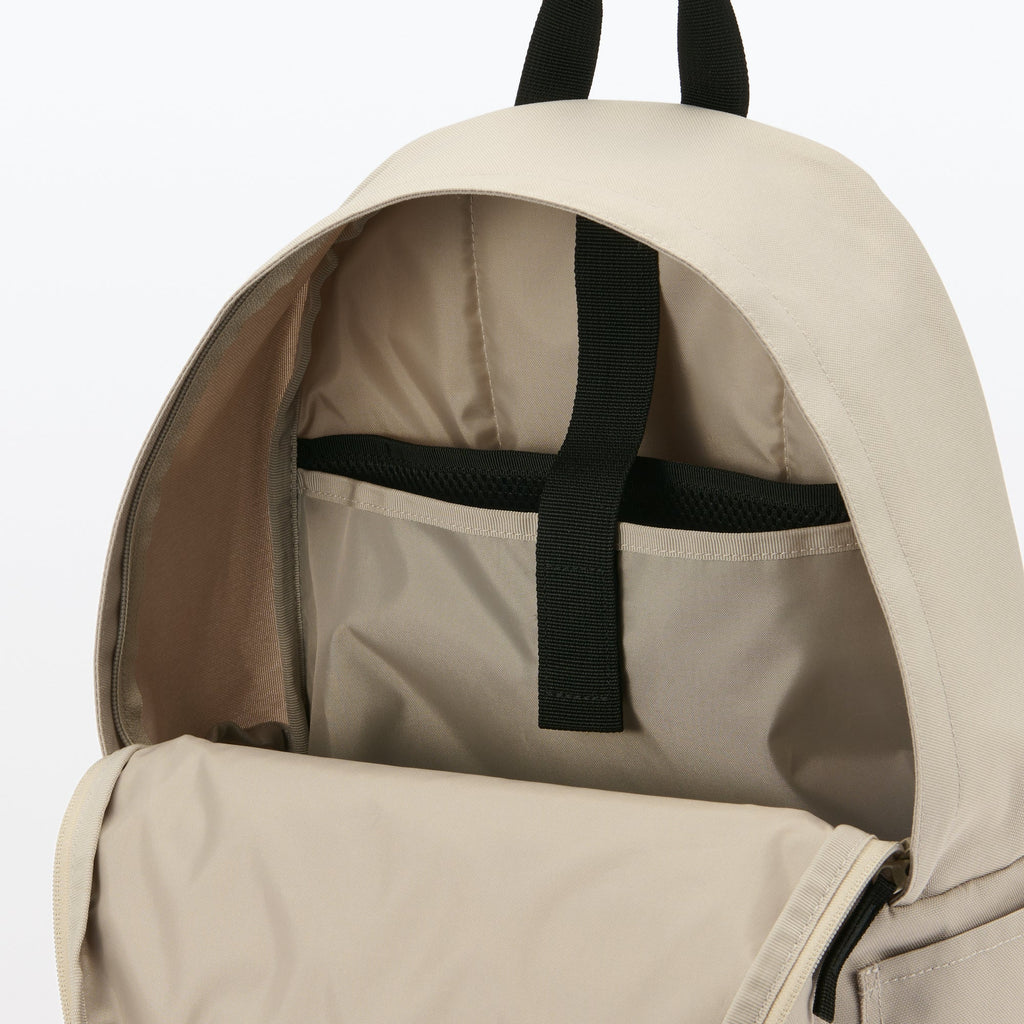 Less Tiring Water Repellent Backpack