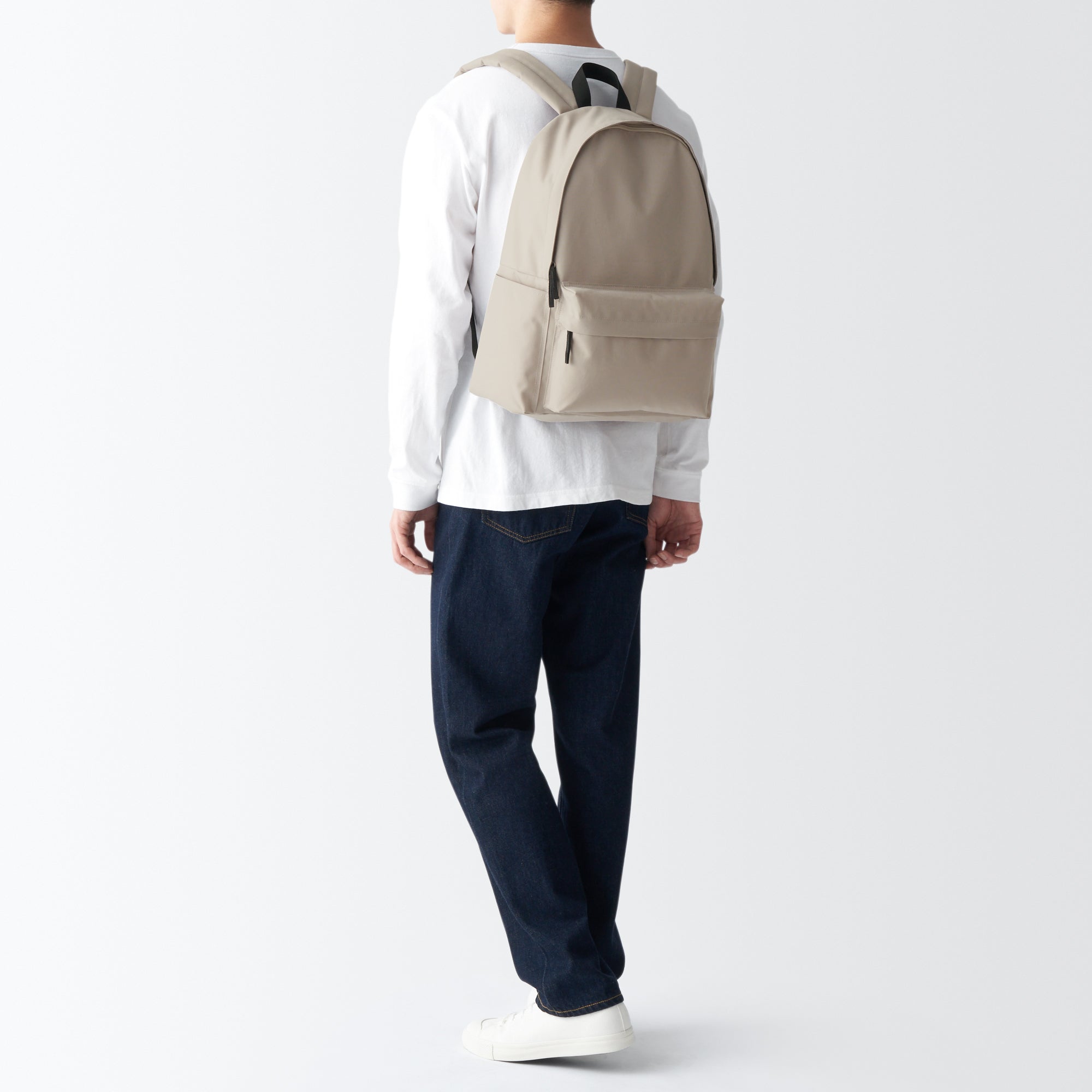 Less Tiring Water Repellent Backpack